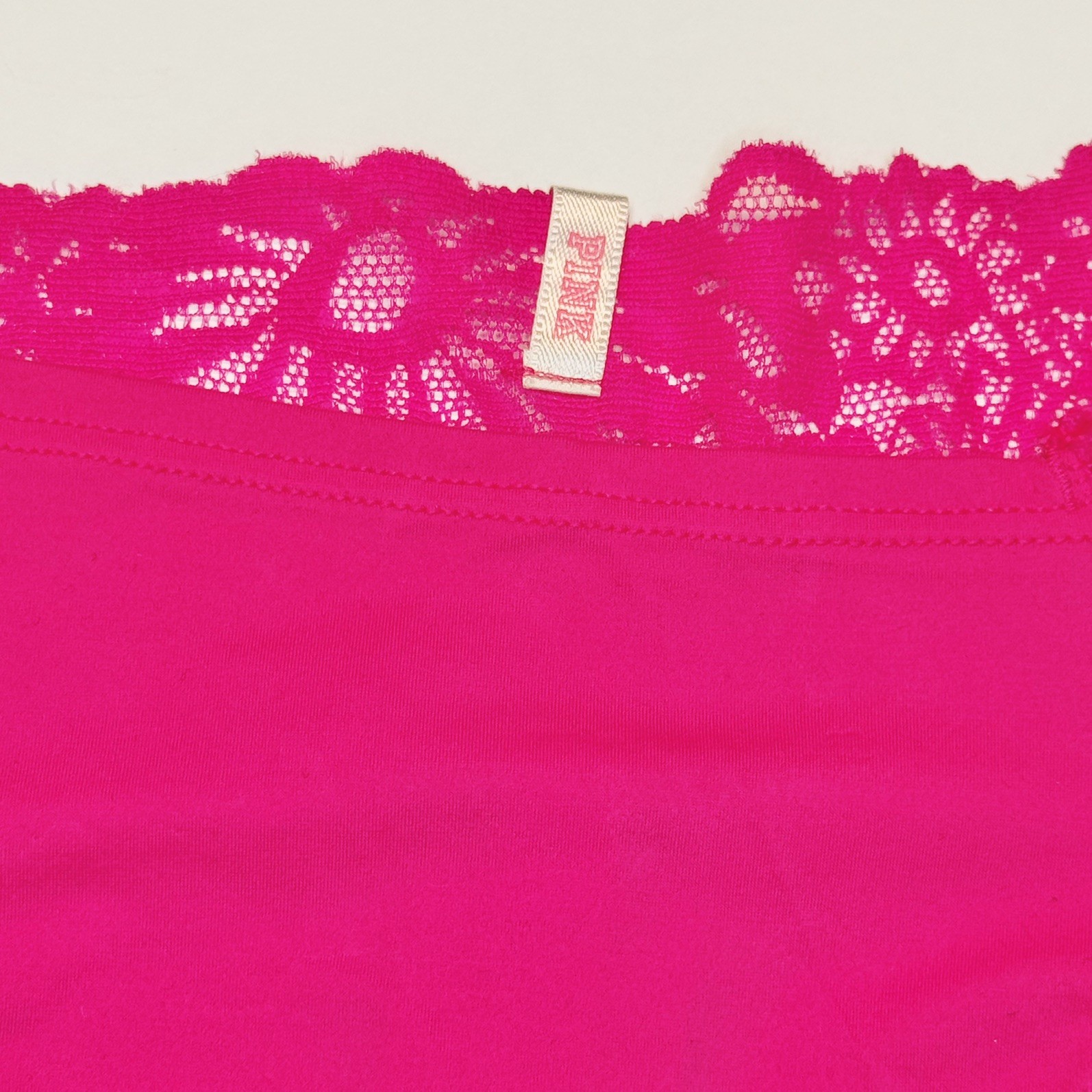 2016 Vintage PINK by Victoria’s Secret Solid Pink Lace Thong Panties Size Medium