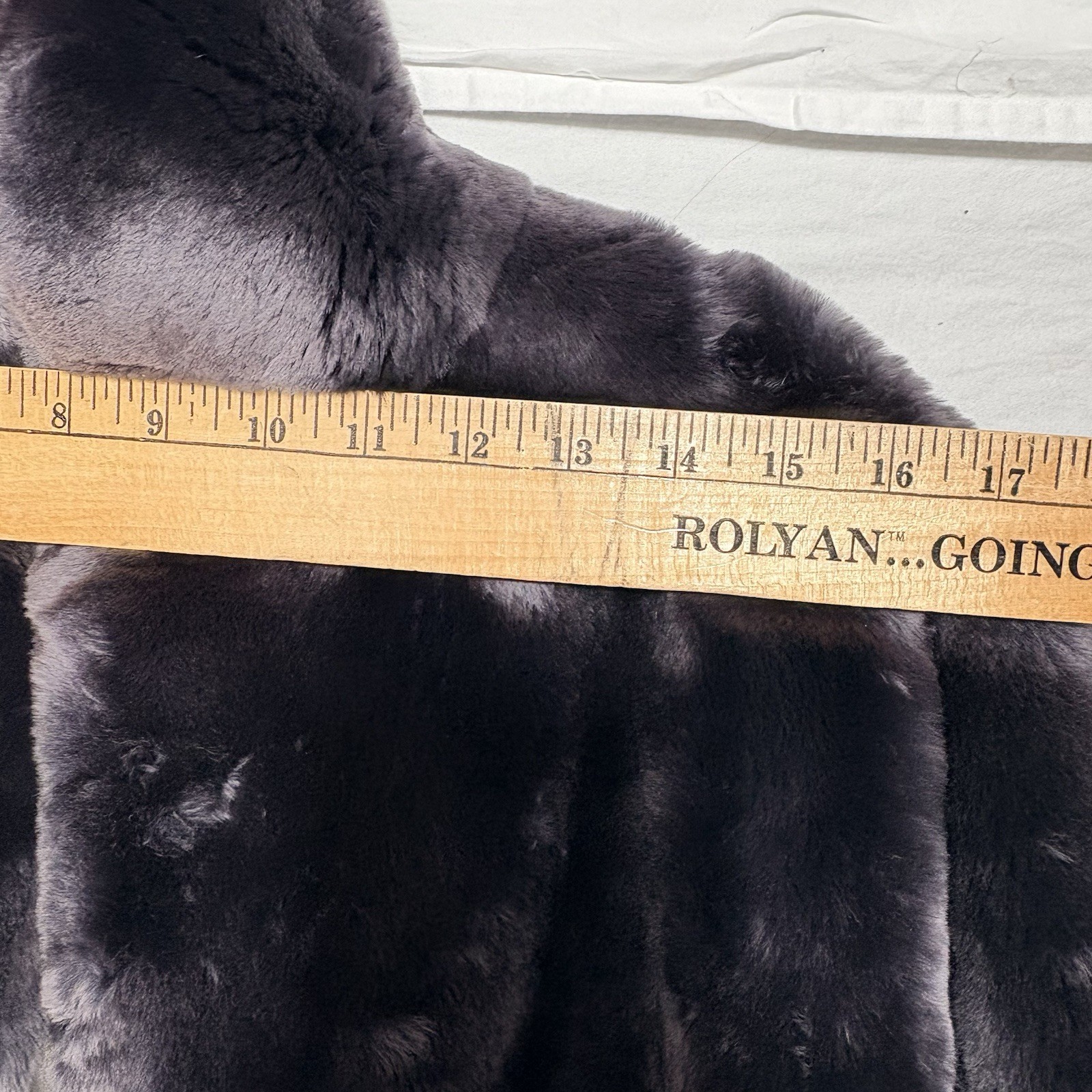 VTG Kerrybrooke Sears Faux Fur Jacket Gray Plush Coat Mob Wife Glam M/L