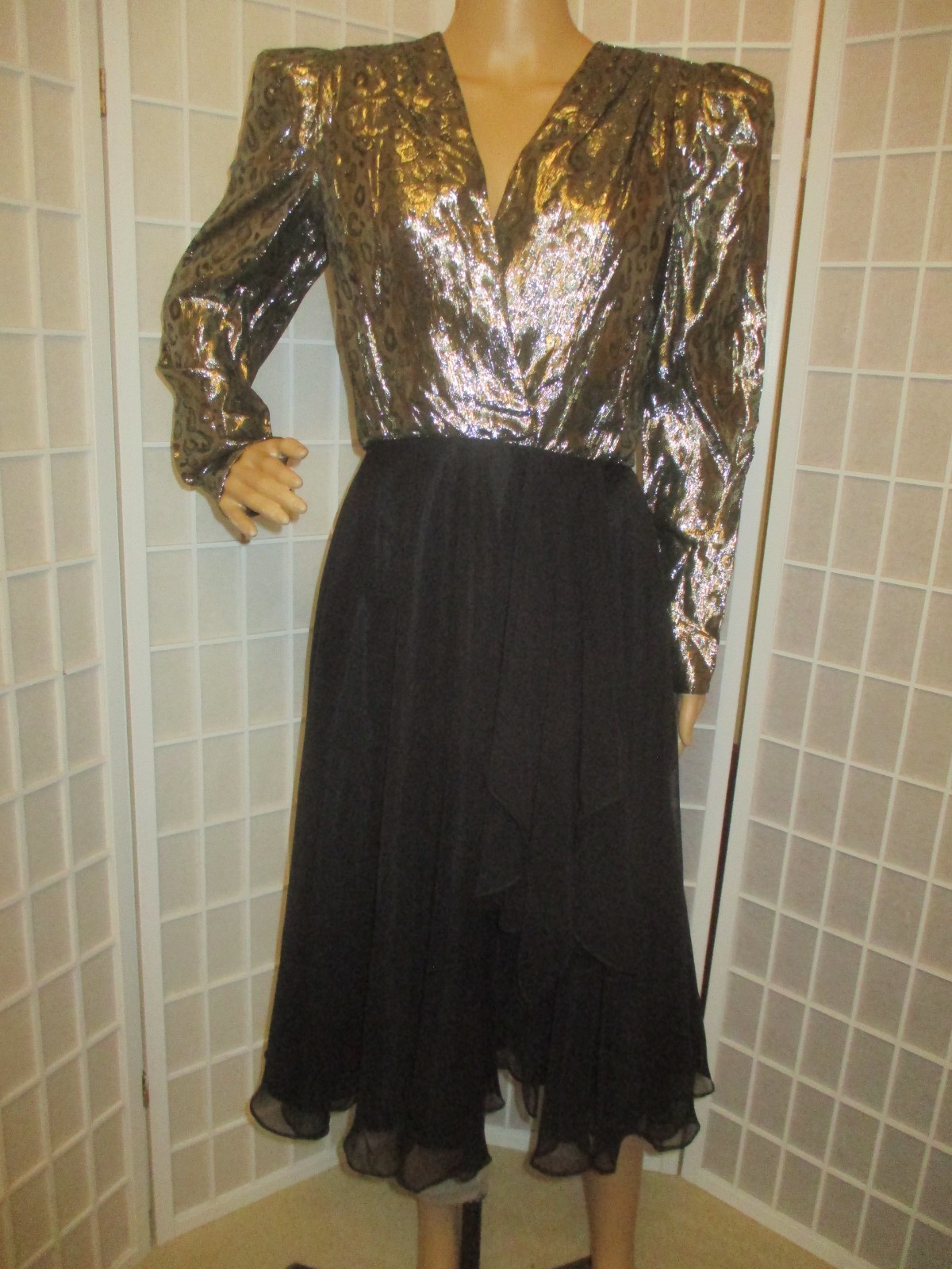 Cachet by Bari Protas vintage metallic/chiffon party dress