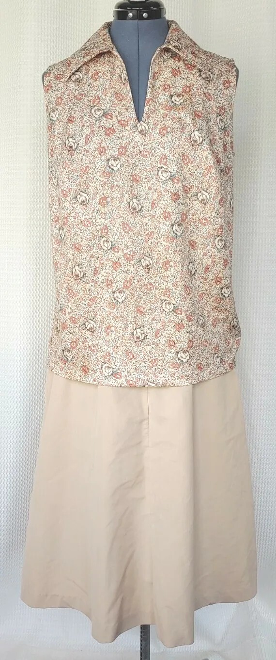 Vintage Brown/Rust/Blue Floral Sleeveless Top with Collar 40″ Bust Sz LG?