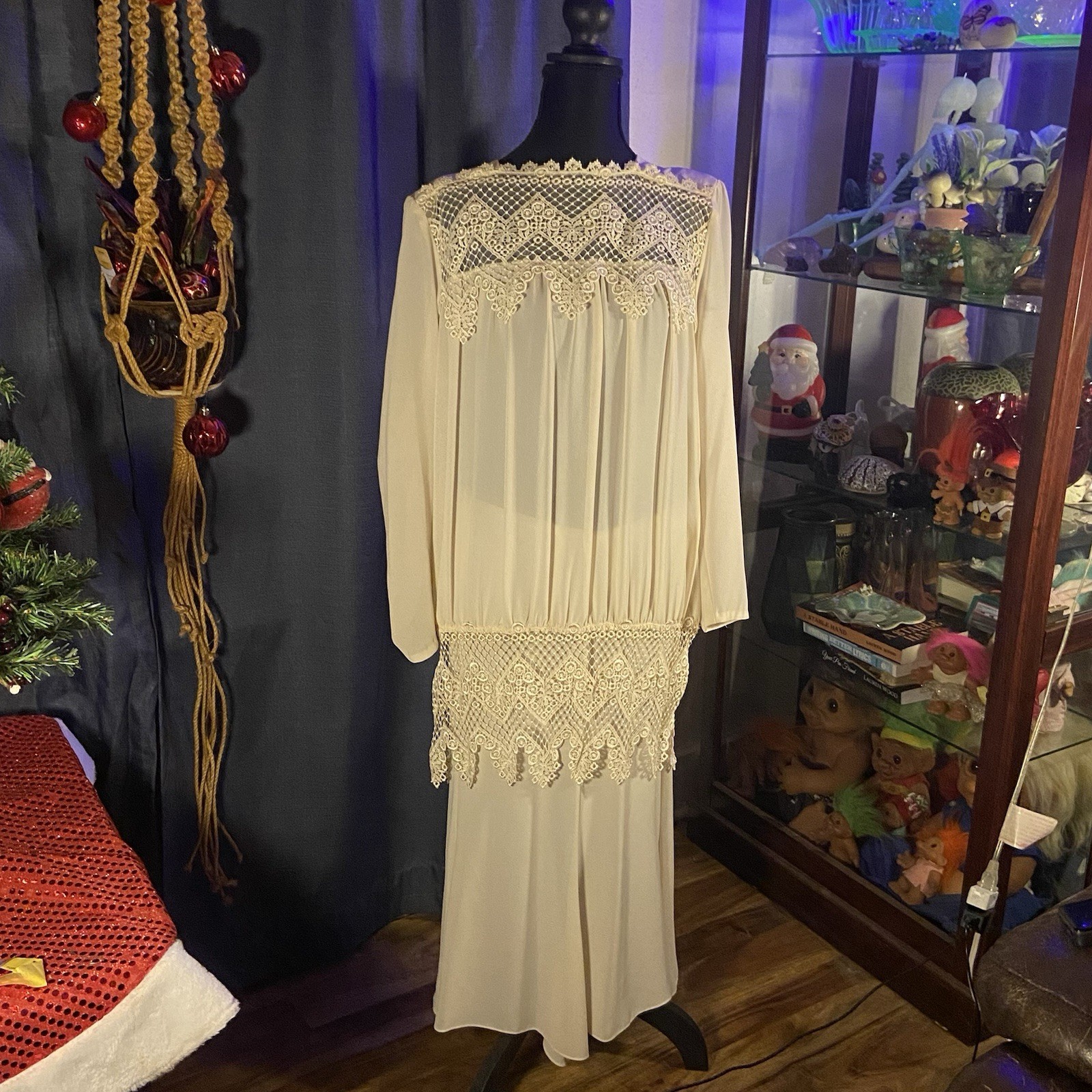 Vintage Miss Ashlee California 2 piece Dress sz M/L 70’s Lace Sheer Ivory