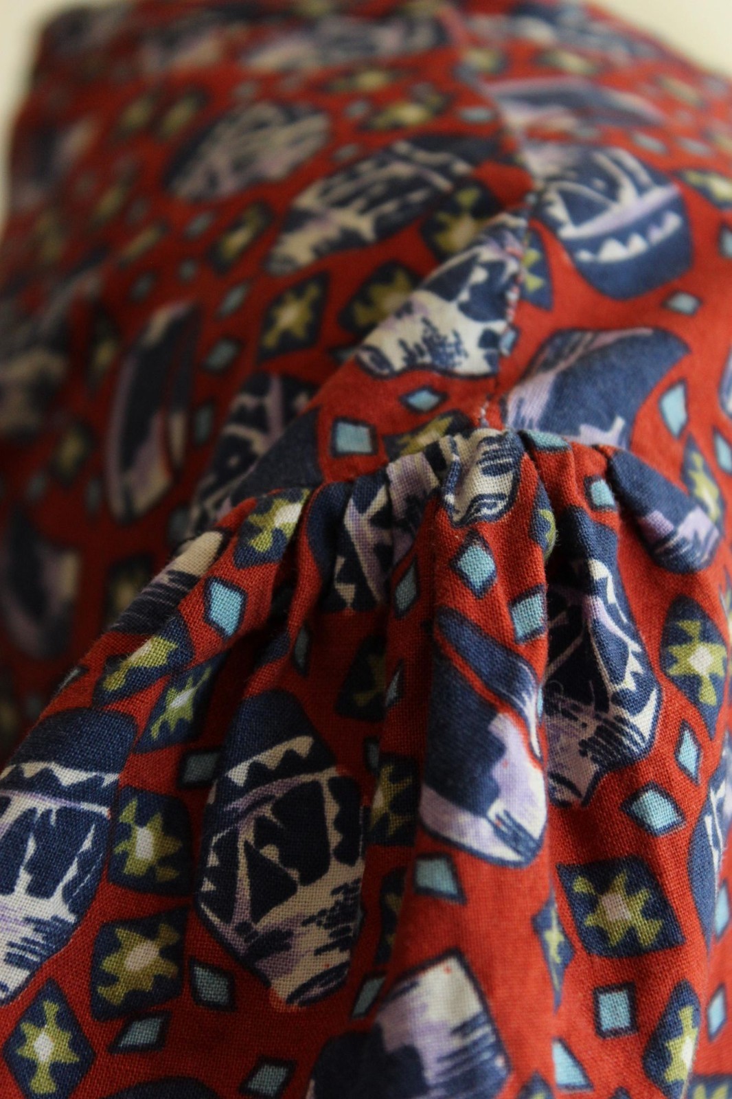 Vintage 1980’s Shirtwaist Dress, Volup 1950s Style Ginger Jar Novelty Print Midi