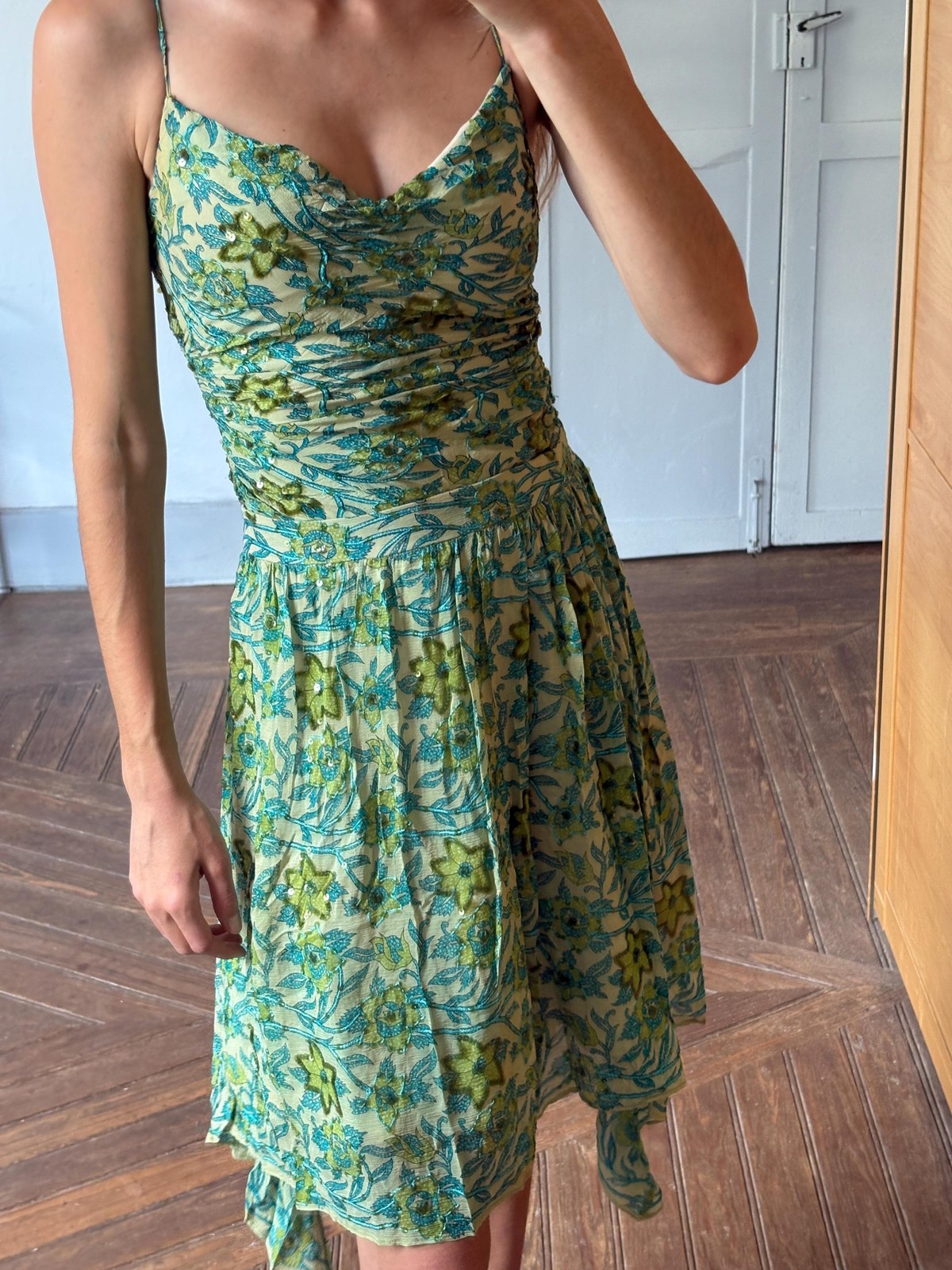 Petite Vintage Etxart & Panno 100% Silk Two Piece, Luxury Set with Sequin Floral