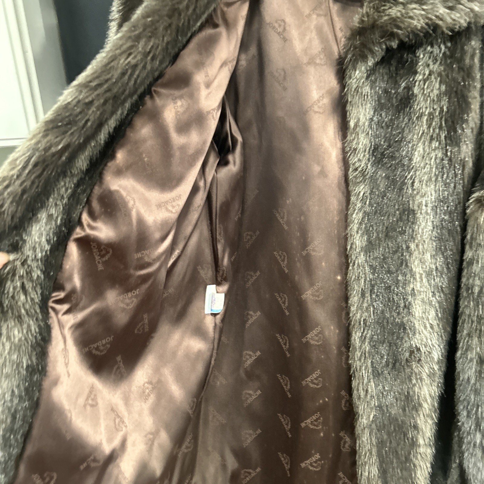 Vintage 1980s Jordache Women’s Size 15/16 XLarge Brown Faux Fur Coat USA
