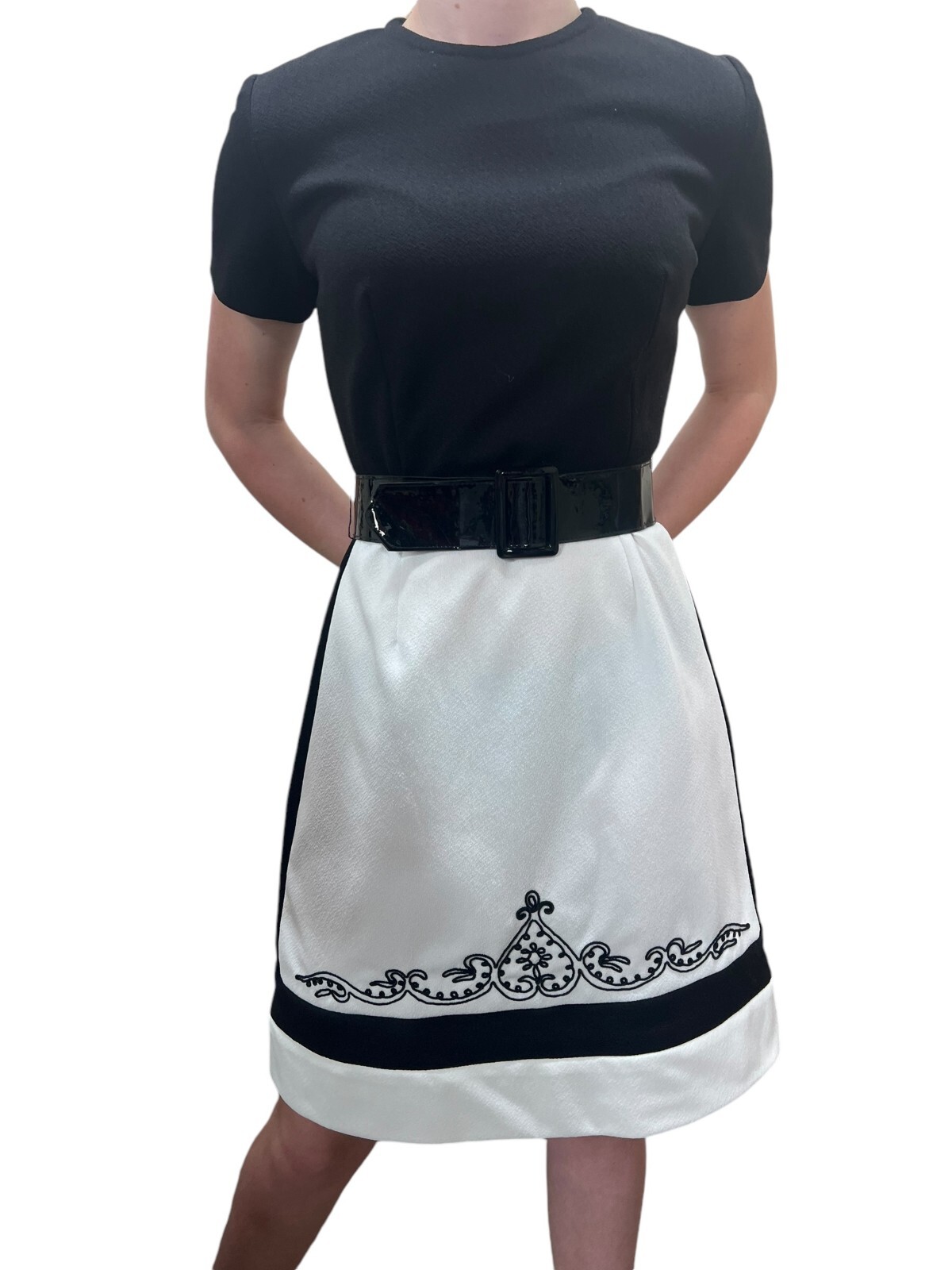 S~M Vtg 70s Mini Dress Fit Flare Soutache Braid Border Belted Knit Black White