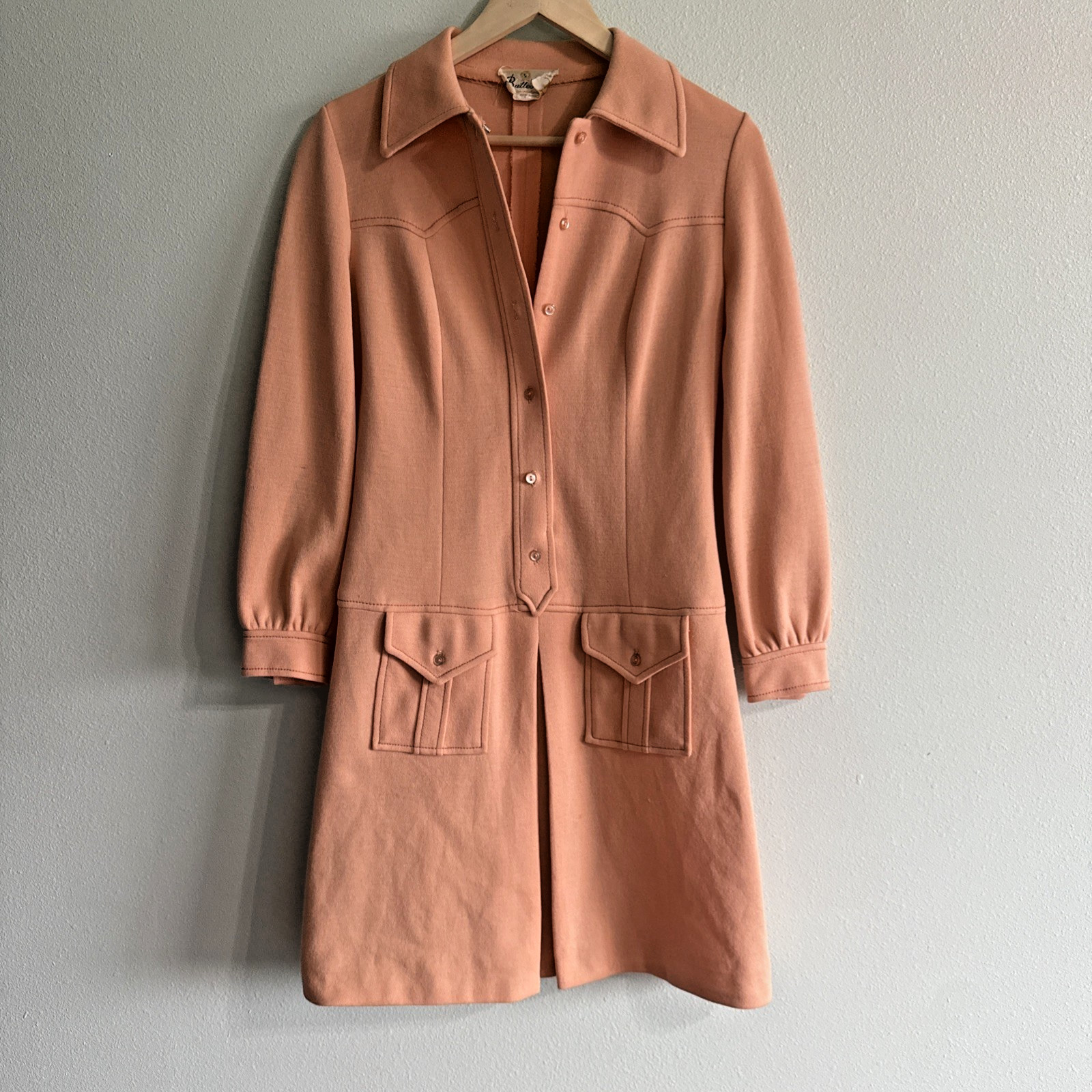 Vintage 1960s Butte Knit Mod Secretary Shirt Dress Front Pockets Peach Wool USA