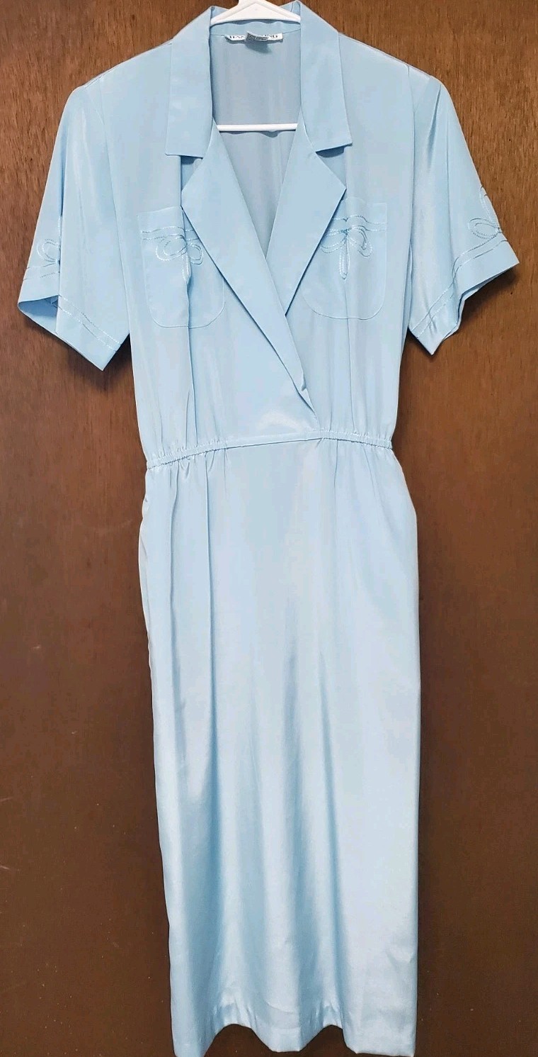 Vintage 60’s Shirt Dress Baby Blue Hana Sung Size 6 Short Sleeve Belted Pockets