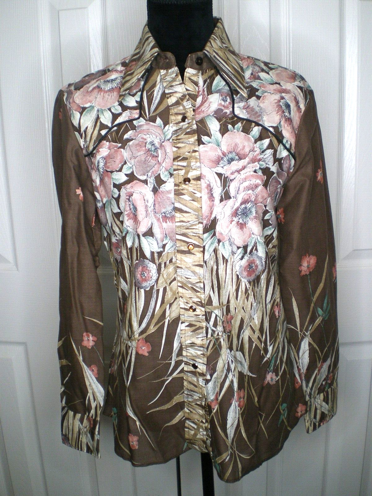 NOS USA Made Tem Tex Western Women’s Long Sleeve Rockabilly Floral Snap Shirt 14