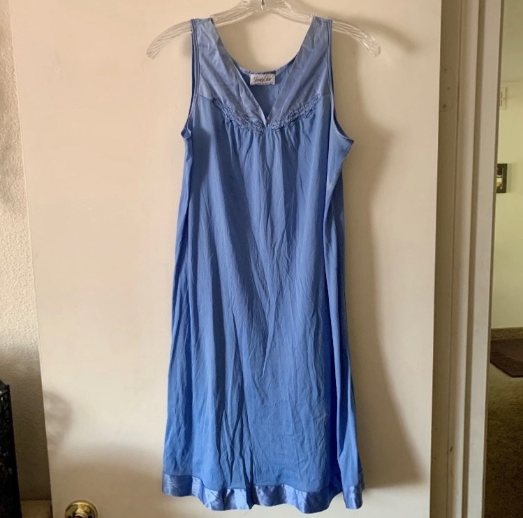 LOT of 3x Vintage Vanity Fair BLUE PINK AQUA Robe Slip Gown Nylon Nightgown SZ S