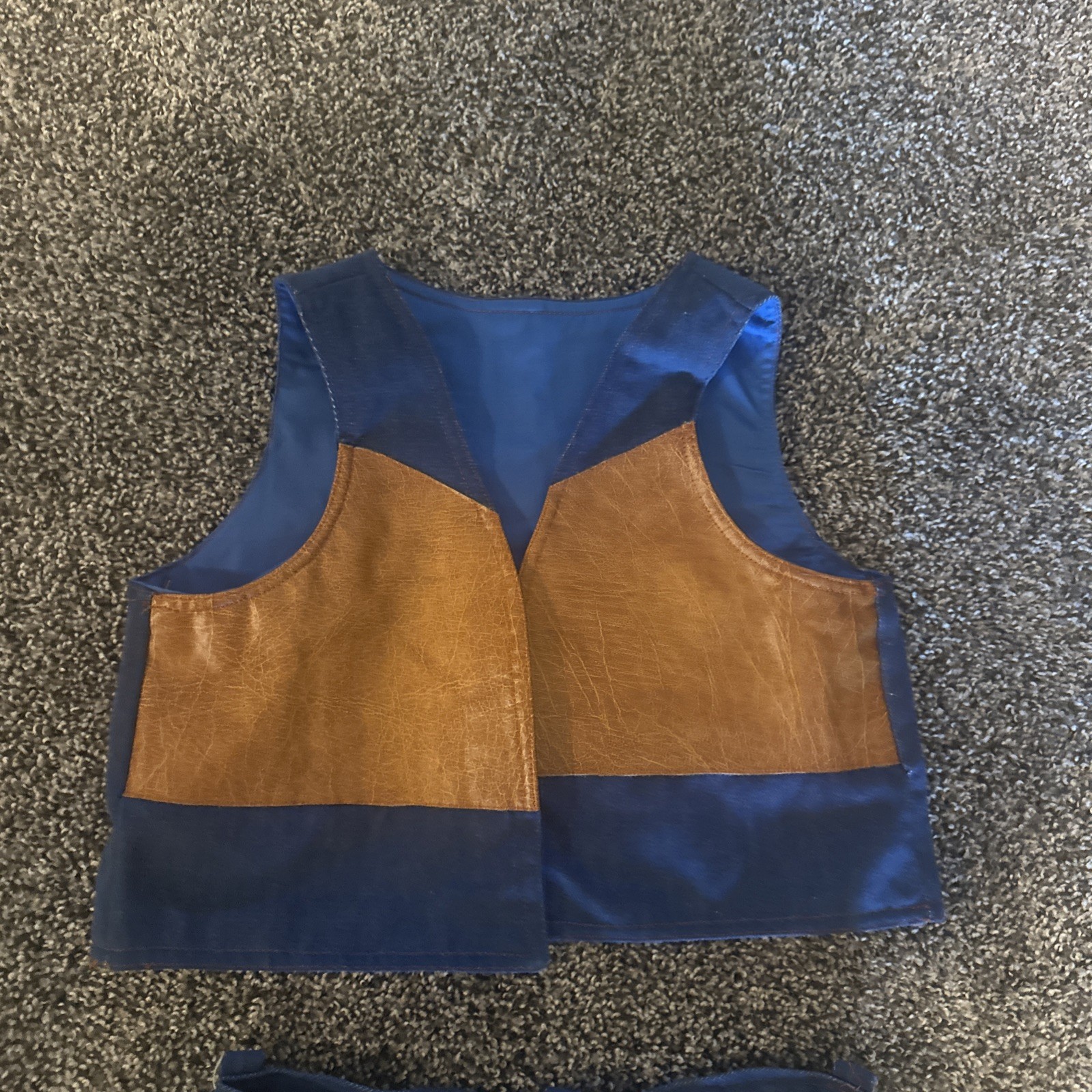 VTG 70s Child’s costume Denim Leather Vest Pants 2 Piece Set 8-10 BlueTan Chaps