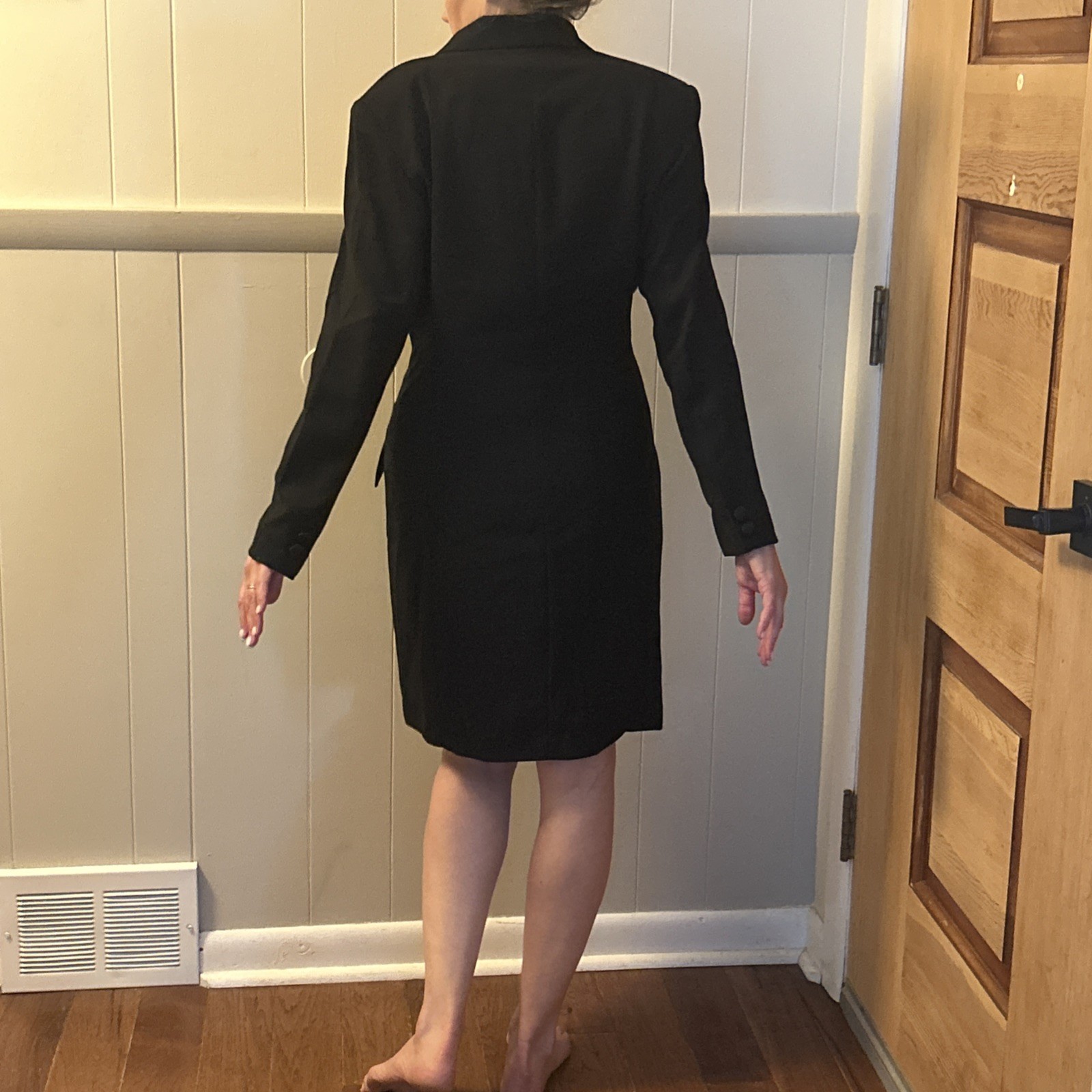 Vintage Women’s Anne Klein II Black Double Breasted Tuxedo Jacket Dress size 6