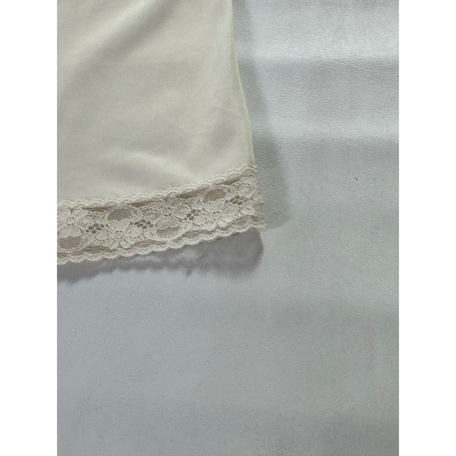 Vintage Sz 40 Vanity Fair Ivory Lace Trim Full Slip Dress Style 10-103