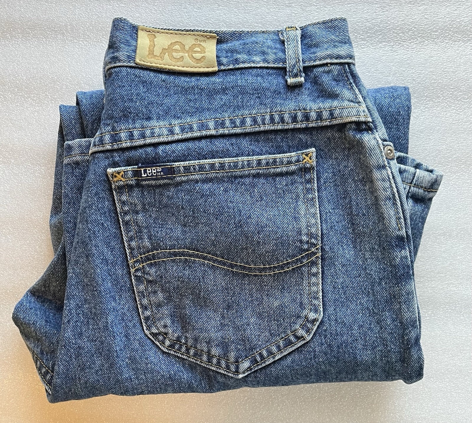 Vintage 90s Lee Jeans RN 34783 Sz 12 petite 31×28 Blue Mom Denim Union made USA