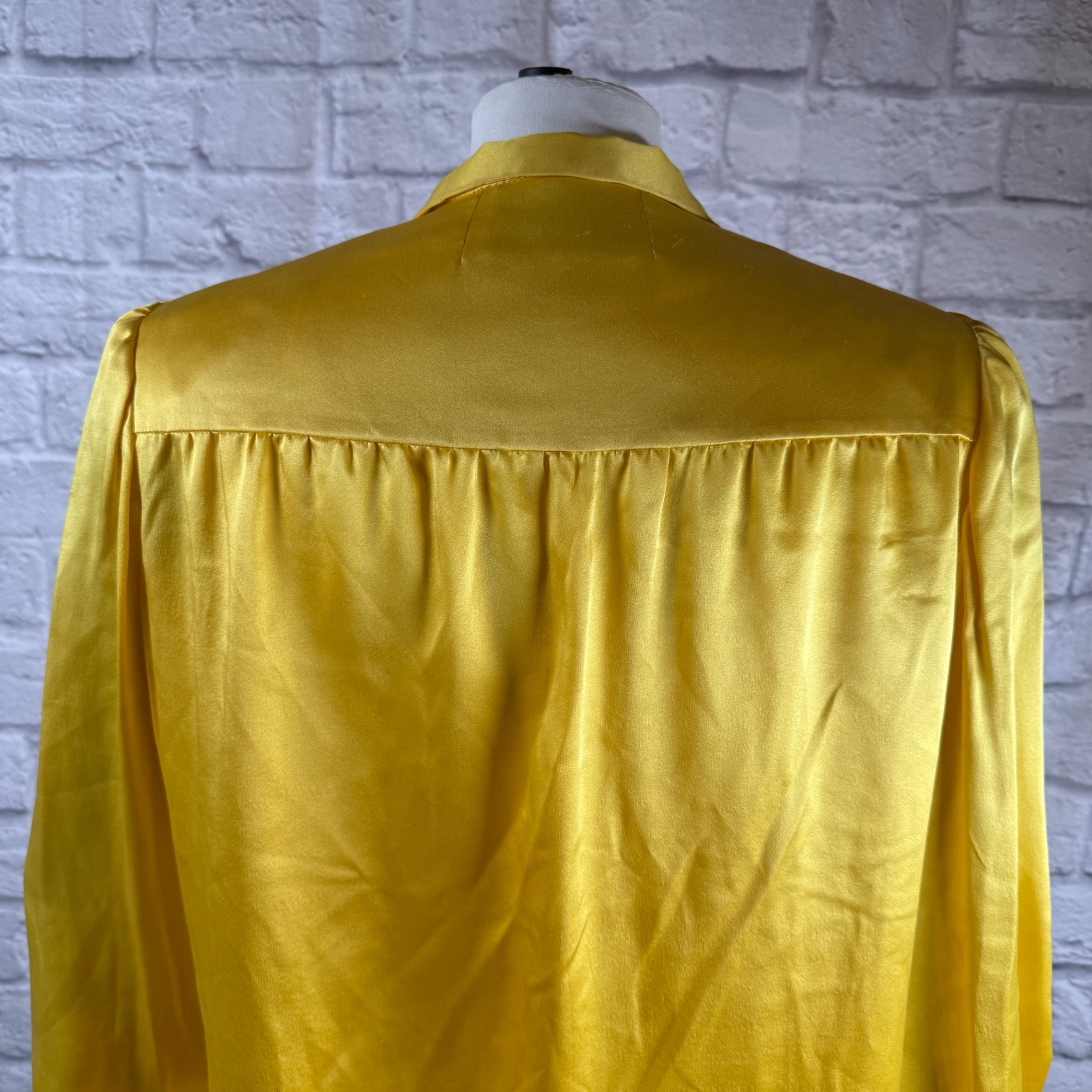 VTG Roberto Avolio Yellow Silk Women’s Blouse And Scarf Made In Italy Sz 42 US 6