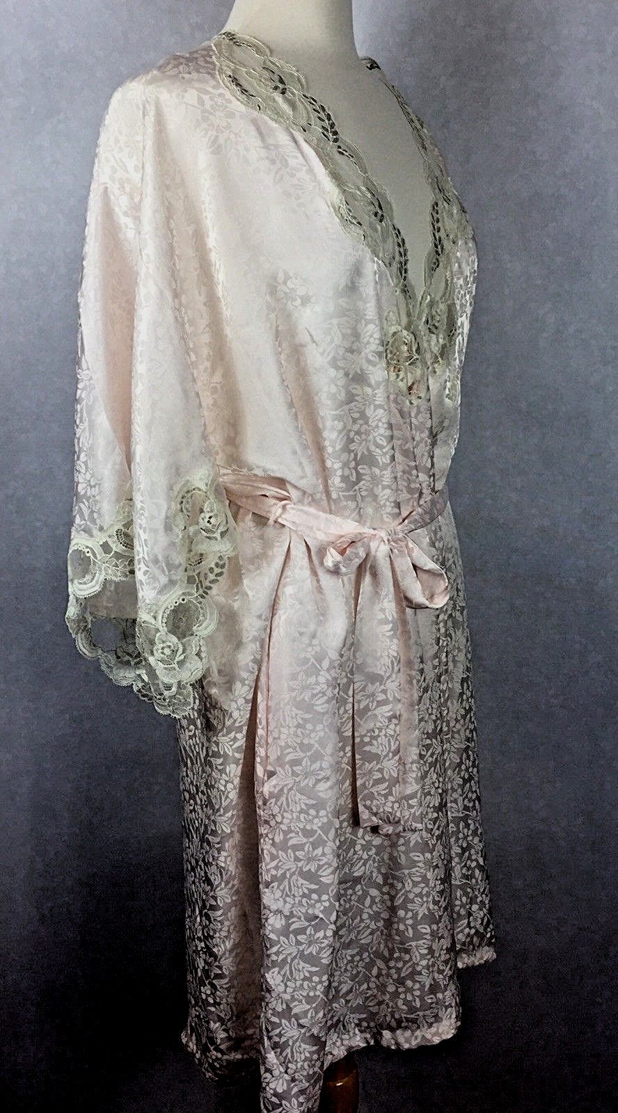 Vgt. Juli of Slumbertogs Pink Satin Robe Lace Embroidery Sz 12