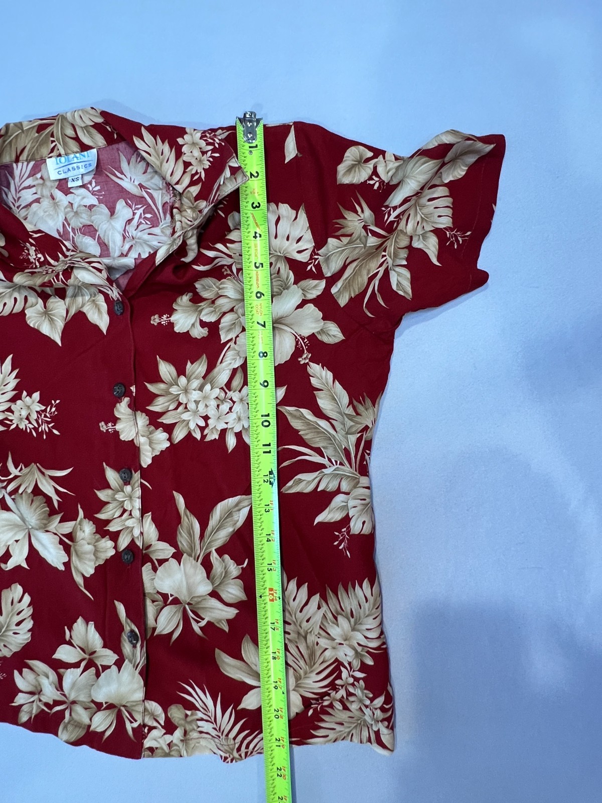 Vintage Iolani Classics Ladies Rayon Red Hawaiian Aloha Shirt XS Made in Hawaii