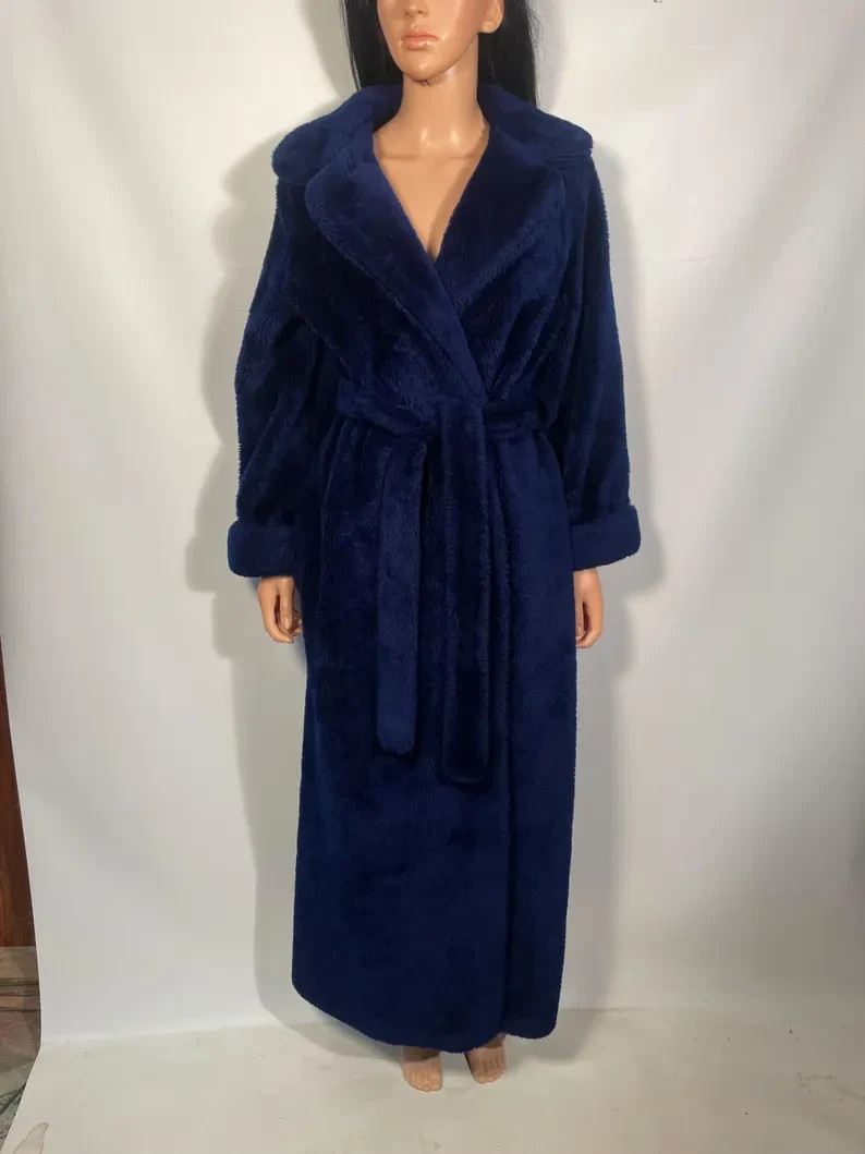Vintage 1970s Plush Fuzzy Dark Blue Robe Made In USA Size M