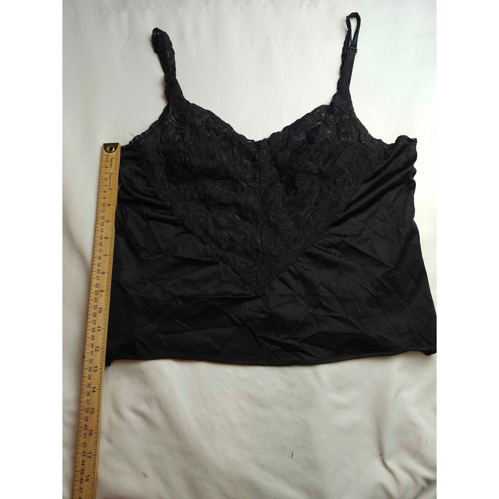 Vanity Fair Vintage Black Lace Trim Camisole Top Size 40/46 Womens