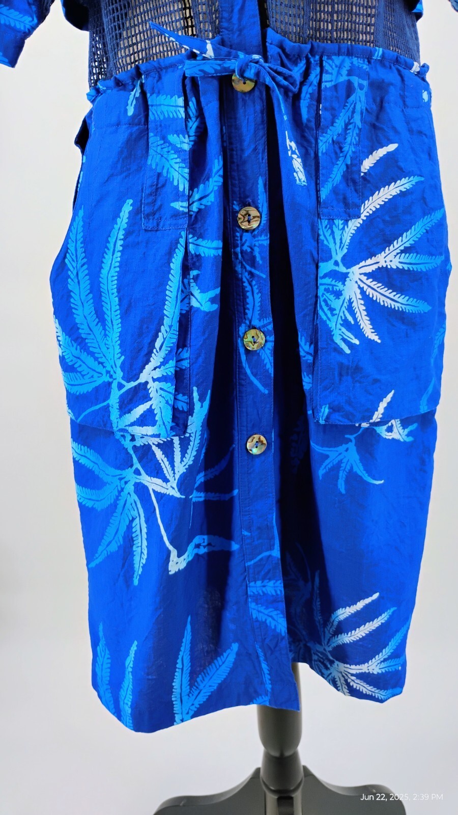 Global Kiwis Dress Vented Button Up Zip Pockets Mesh 100% Cotton Blue Tropical M