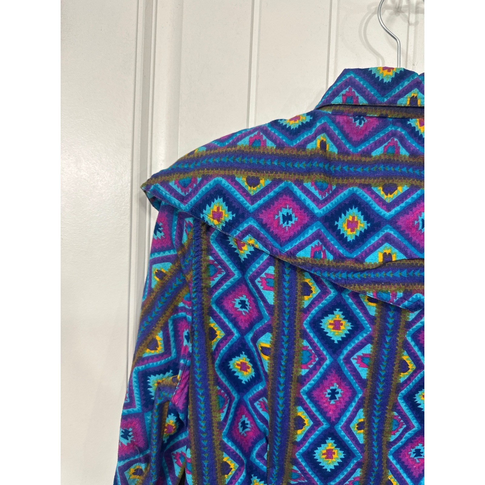 Vintage Rodeo Western Wear Womens Cropped Southwestern Geometric Shirt Purple M