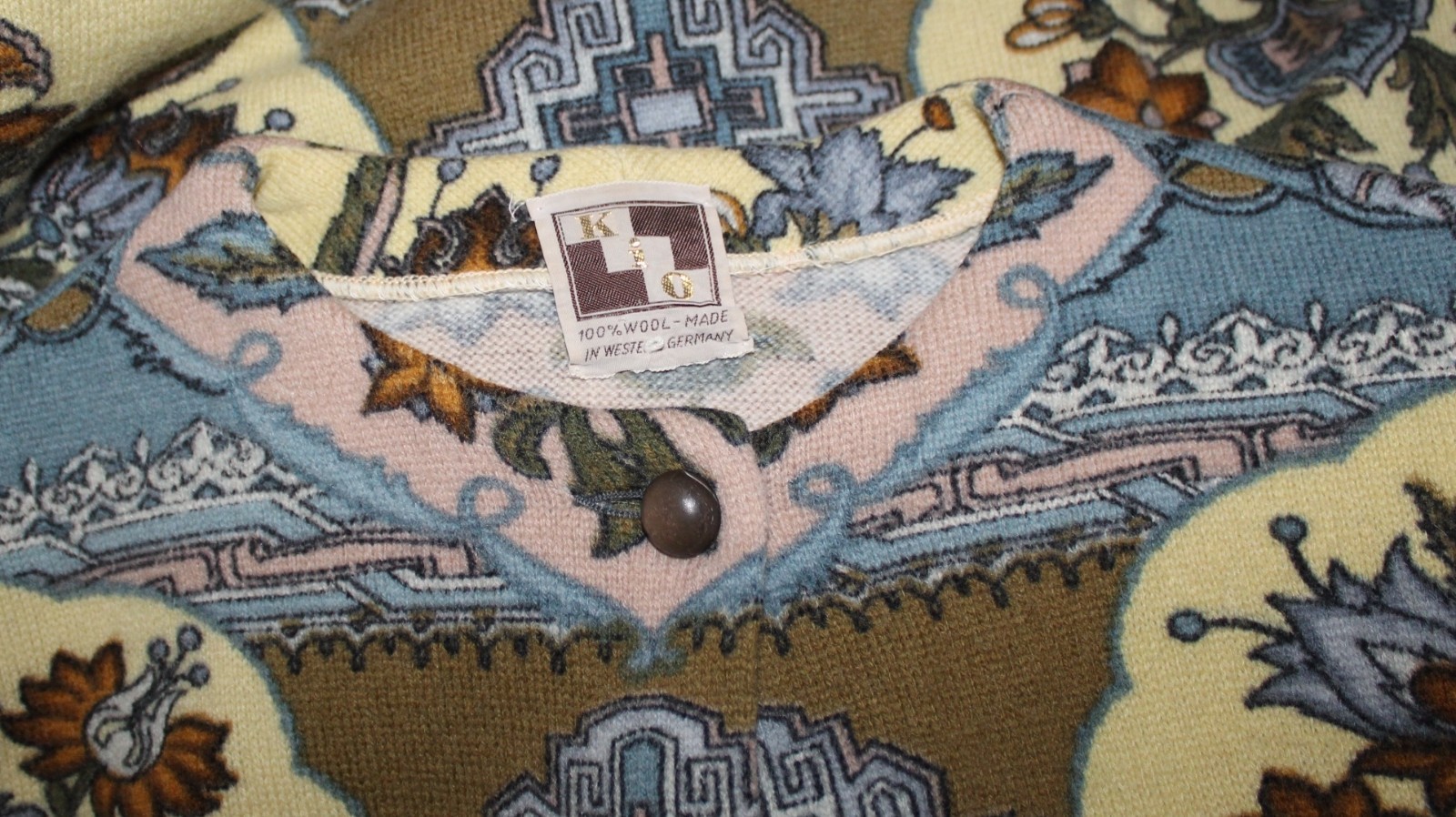 Vintage 1970s KIO 100% Wool Glam Art Boho Printed Cardigan Sweater Sz M L 10 12