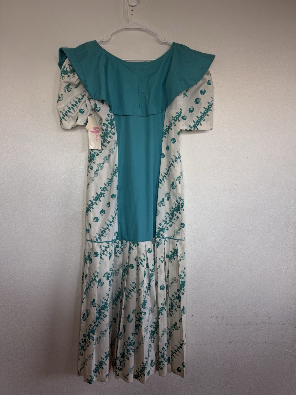 Mamo Howell Sz 10 Hawaiian Muumuu Dress Ruffle Hem Vintage