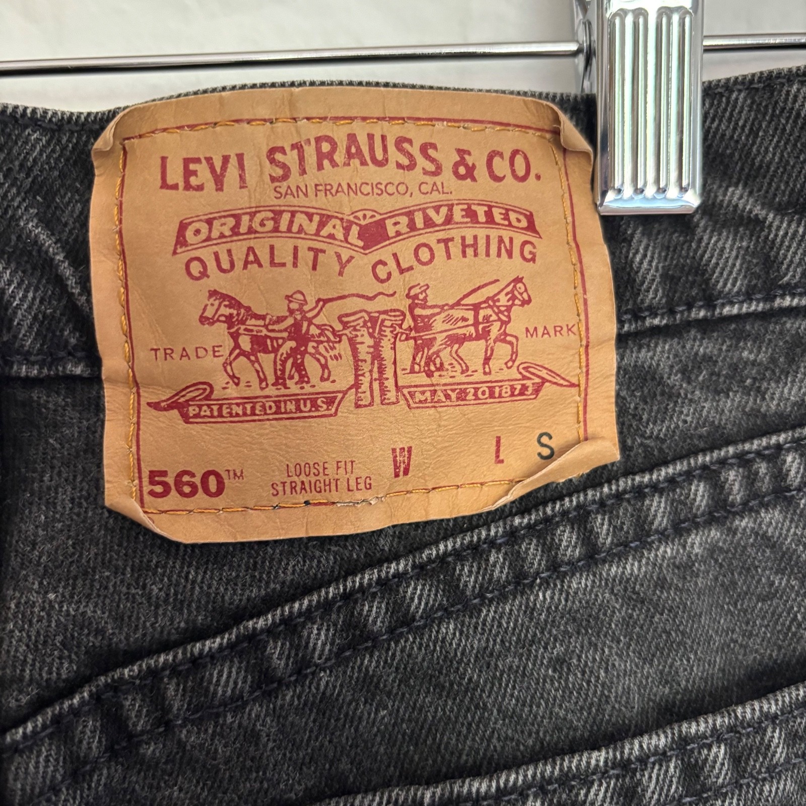 VTG Levi’s 560 Loose Fit Straight Leg Jeans 90s Women’s Size 5 Black Made in USA