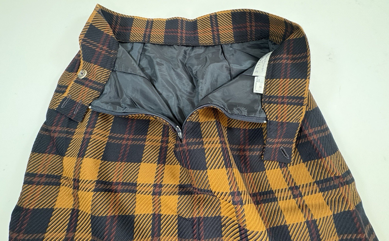 Vintage Rena Rowan Saville Plaid A Line Skirt Size 8 Made USA Lined VTG Timeless