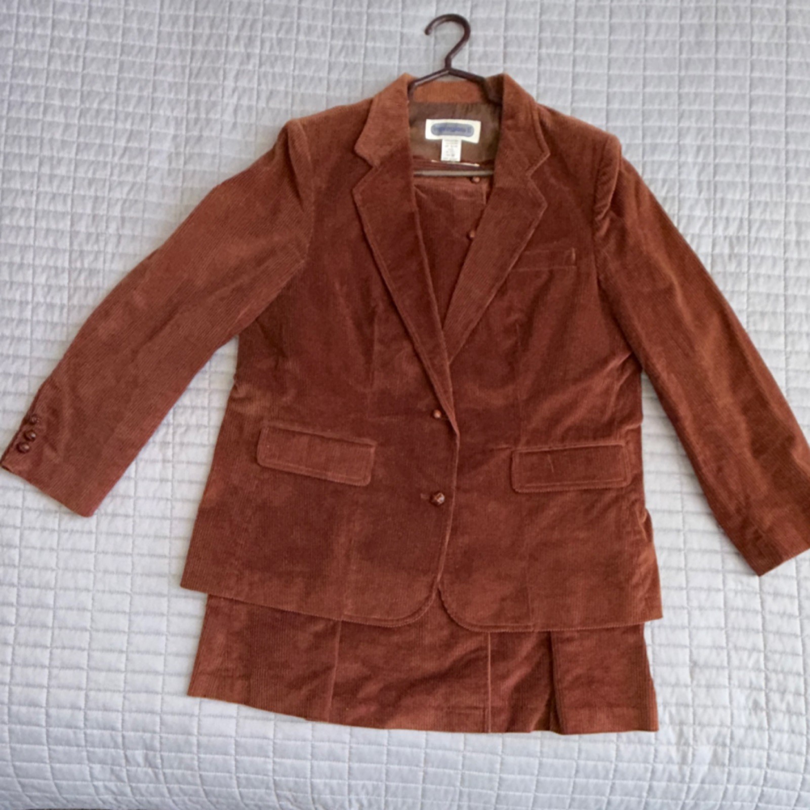 Impressions II 100% Cotton Brown Corduroy Skirt Suit Set Size 38/36 EUC Vintage