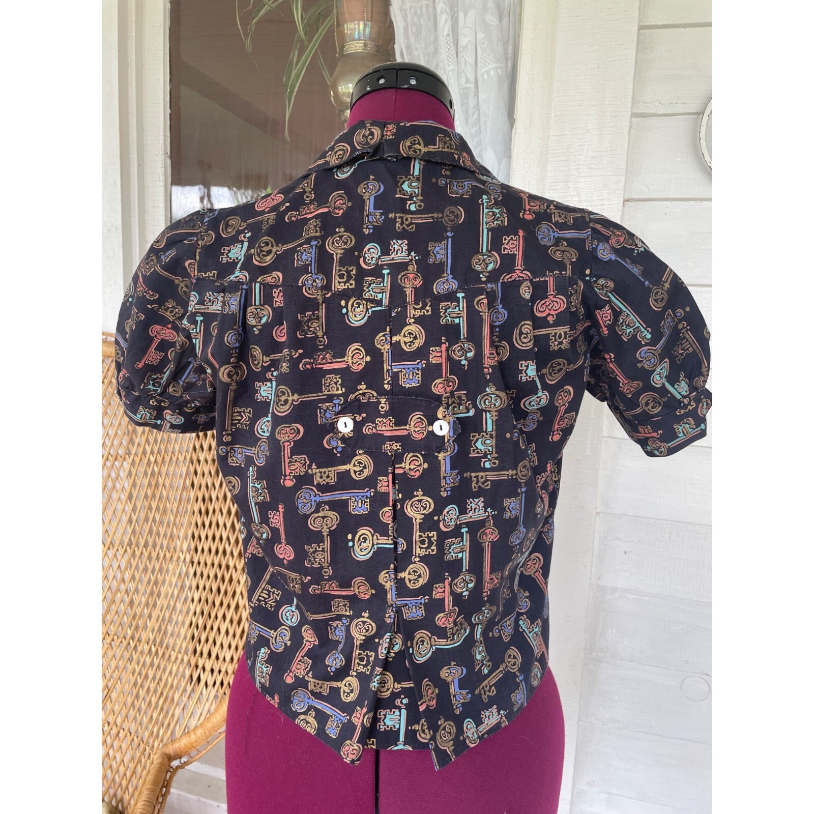 Vintage 1960s Skeleton Key Print Blouse With Puff Sleeves Black Grosgrain Size S