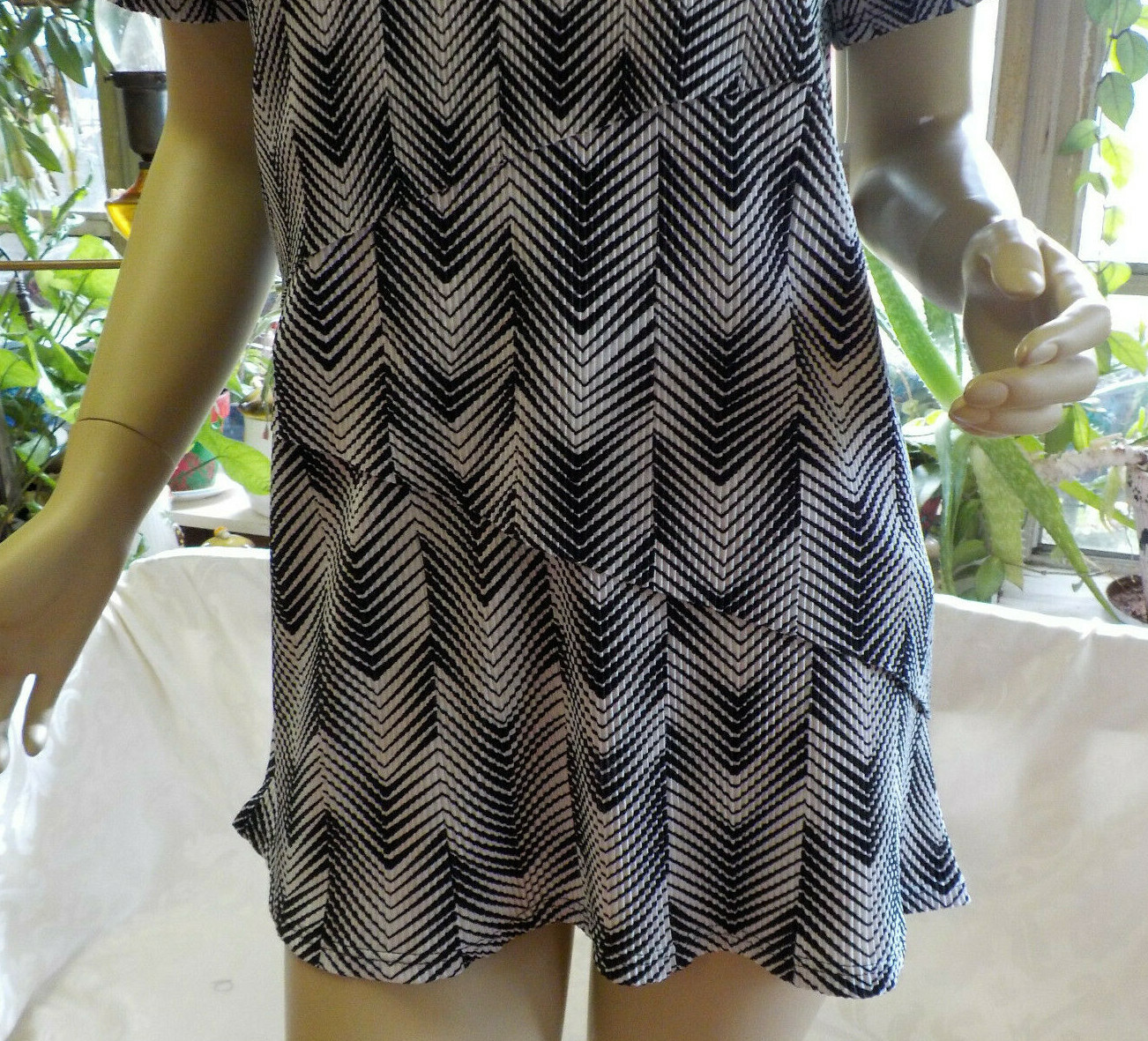 Vintage Studio Works Blouse Size XL NWT Black/White Short Sleeve Scoop Neck USA