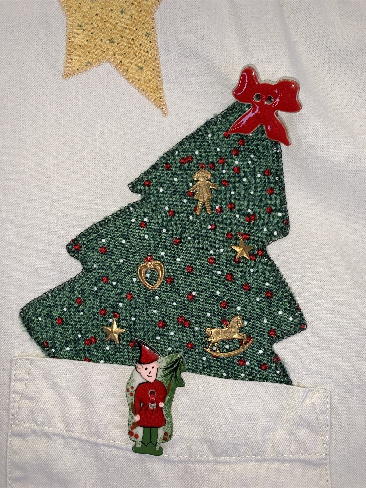 Vintage 1990s Fruit of the Loom Crafted Ornaments Embroidered Button Down Shirt