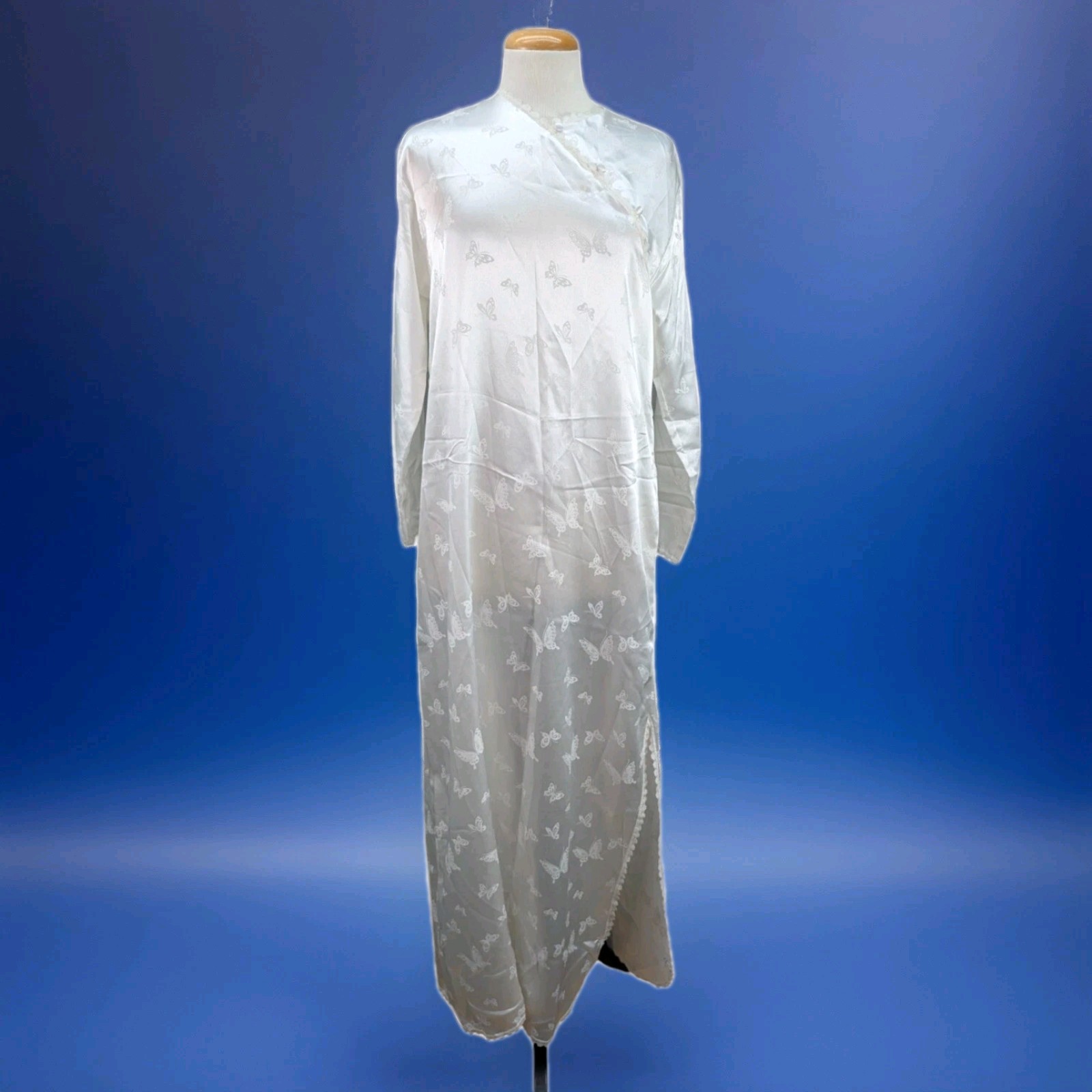 Vintage Papillon by Paula Carbone Ethereal Butterfly Nightgown Size M White USA