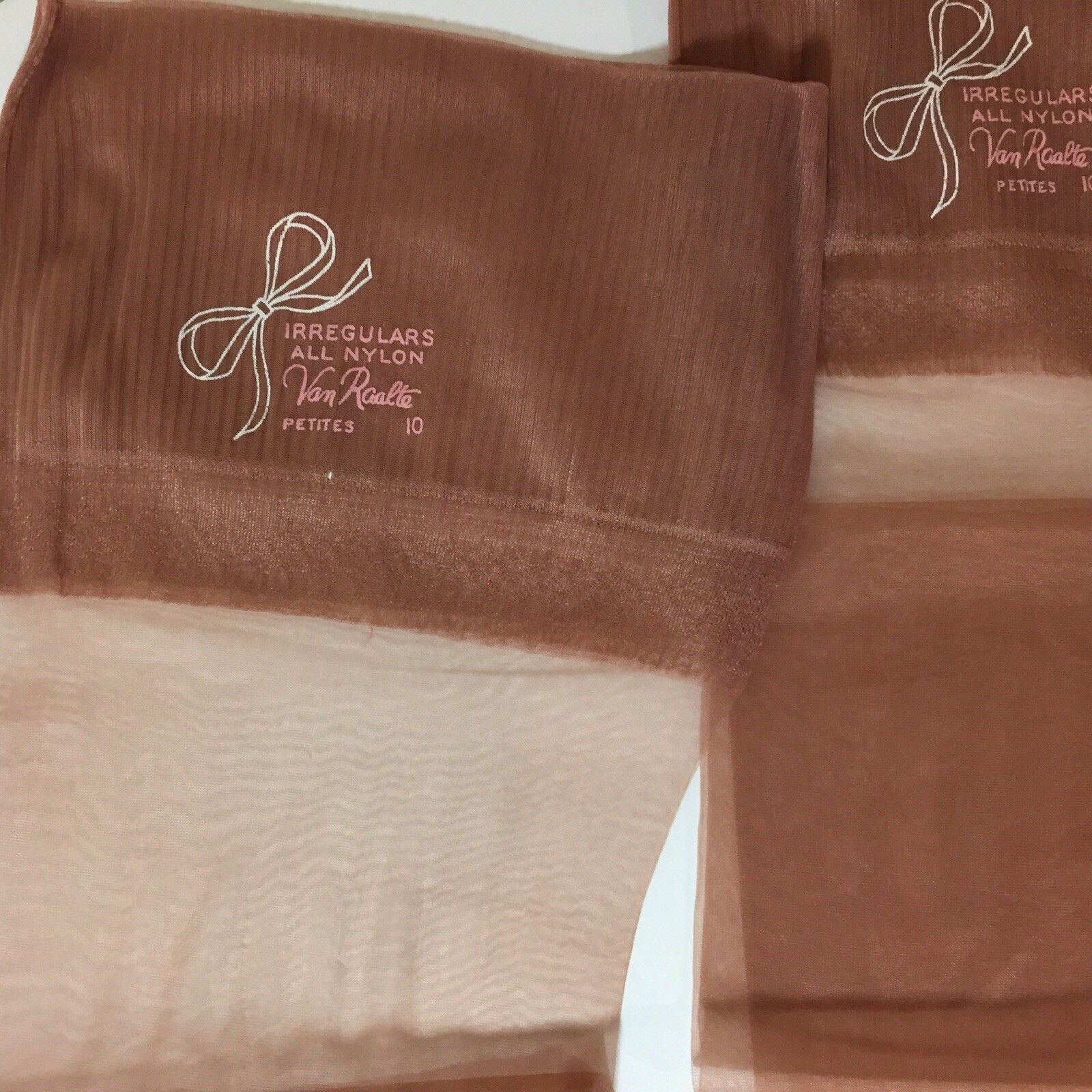 6 PAIRS 1950 VINTAGE 15 DENIER SILKY RHT DRAMA FLAT KNIT NYLON STOCKINGS 10 X 32