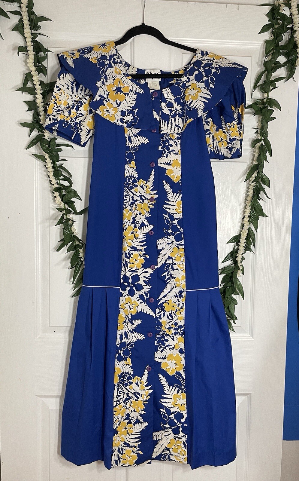 Vintage Mamo Howell Women Floral Print Aloha/Hawaiian Dress/Muumuu SZ-4