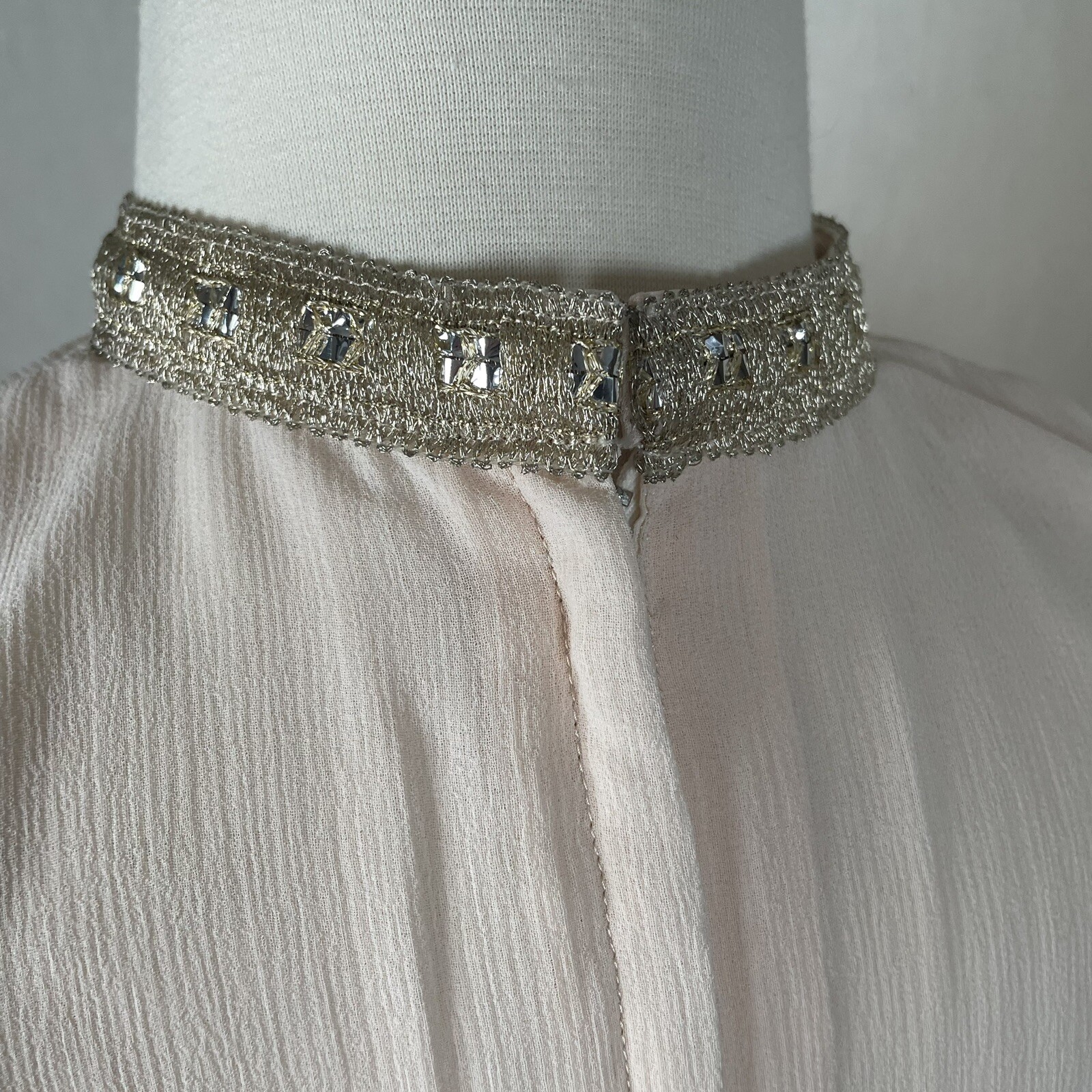 Light Blush Chiffon Vintage 1960s Evening Shift Dress XS Fancy Collar Organza