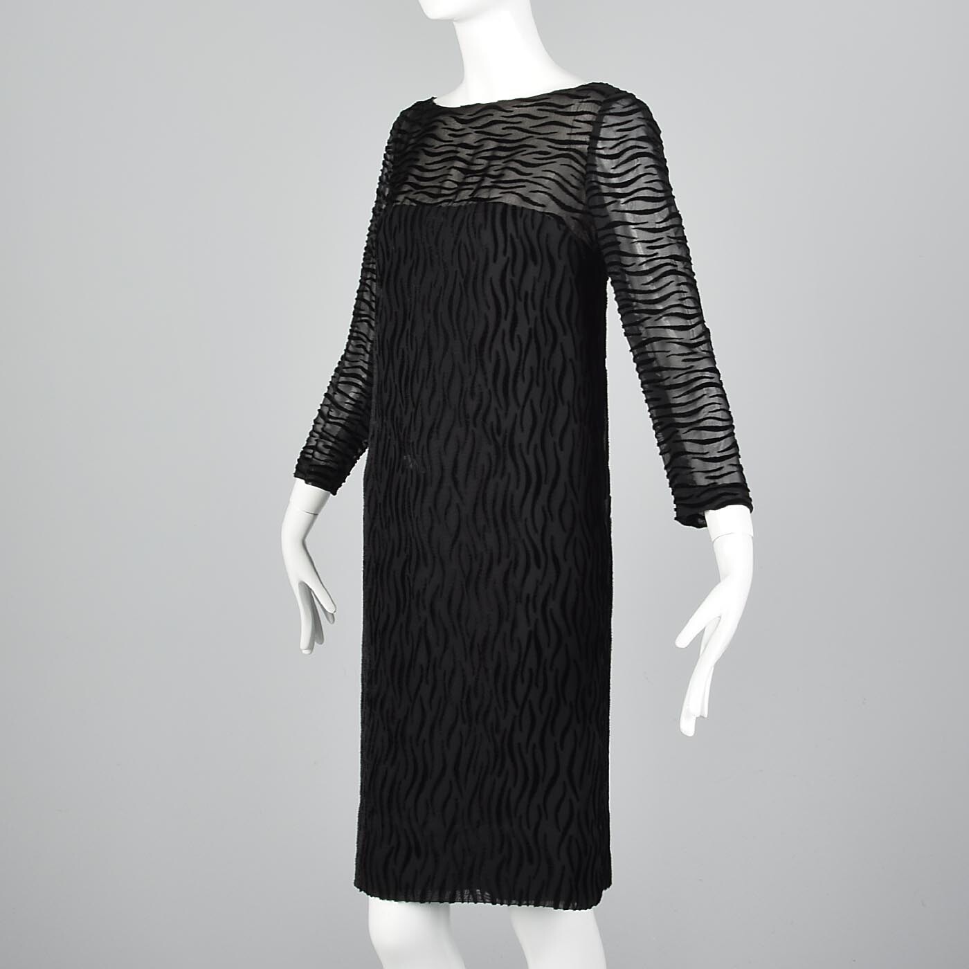 XS Vintage 1960s 60s Knee Length Little Black Dress Party Cocktail Shift Velvet
