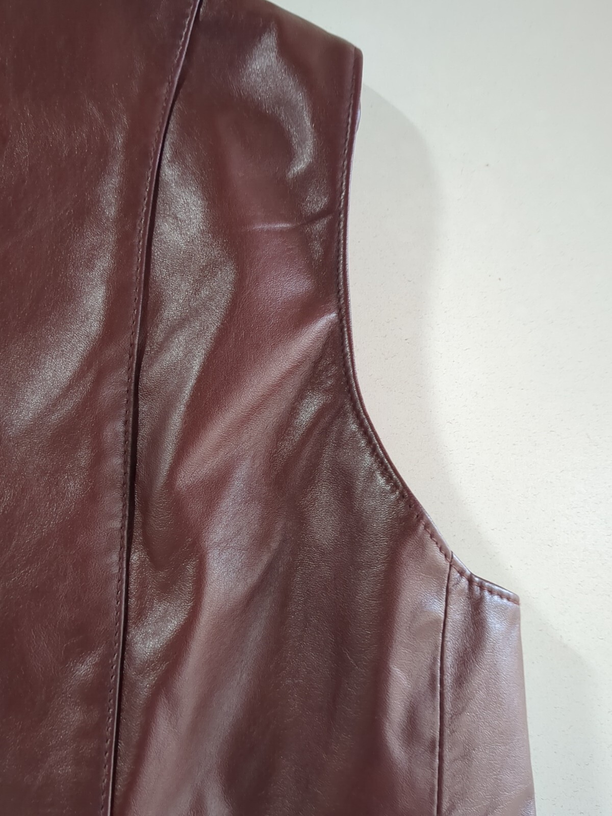 ETIENNE AIGNER Vintage 70’a Leather Vest Size 14 Oxblood Red With Hanger- READ