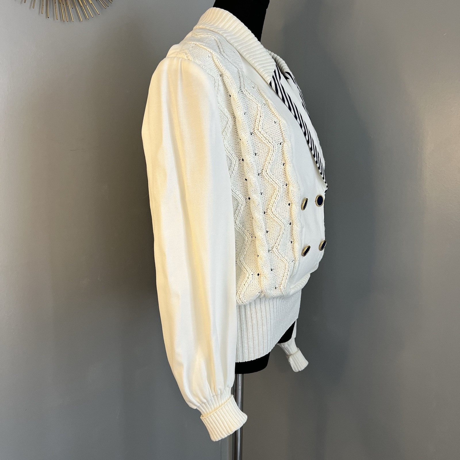 Vintage SideEffects White & Navy Cable Knit Sweater Embroidered Crest L Nautical