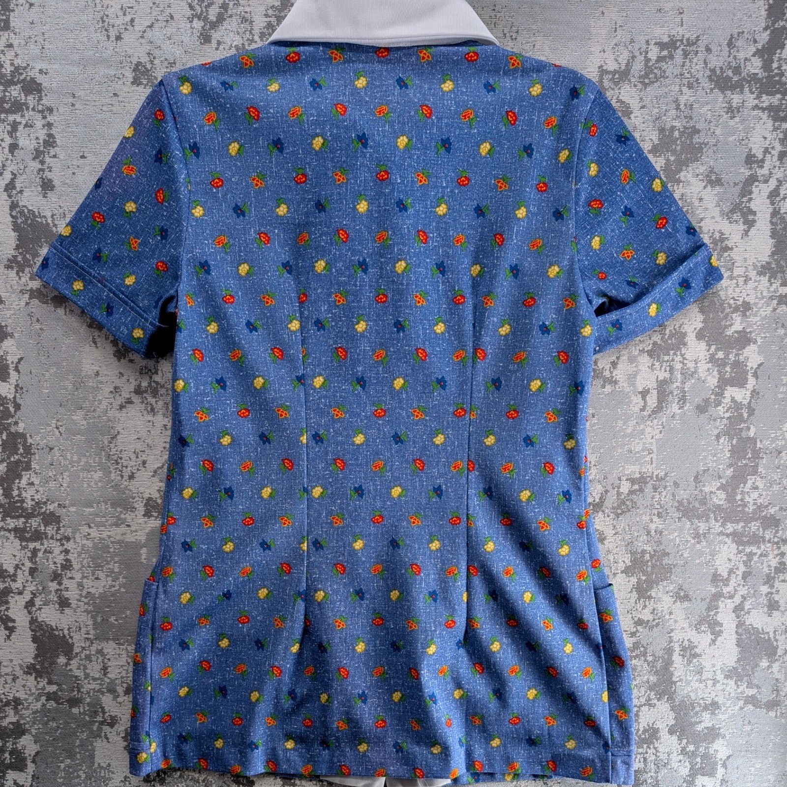 Vtg 50’s 60’s Blue Floral Smocked Top Short Sleeve Tunic Top Women’s Medium