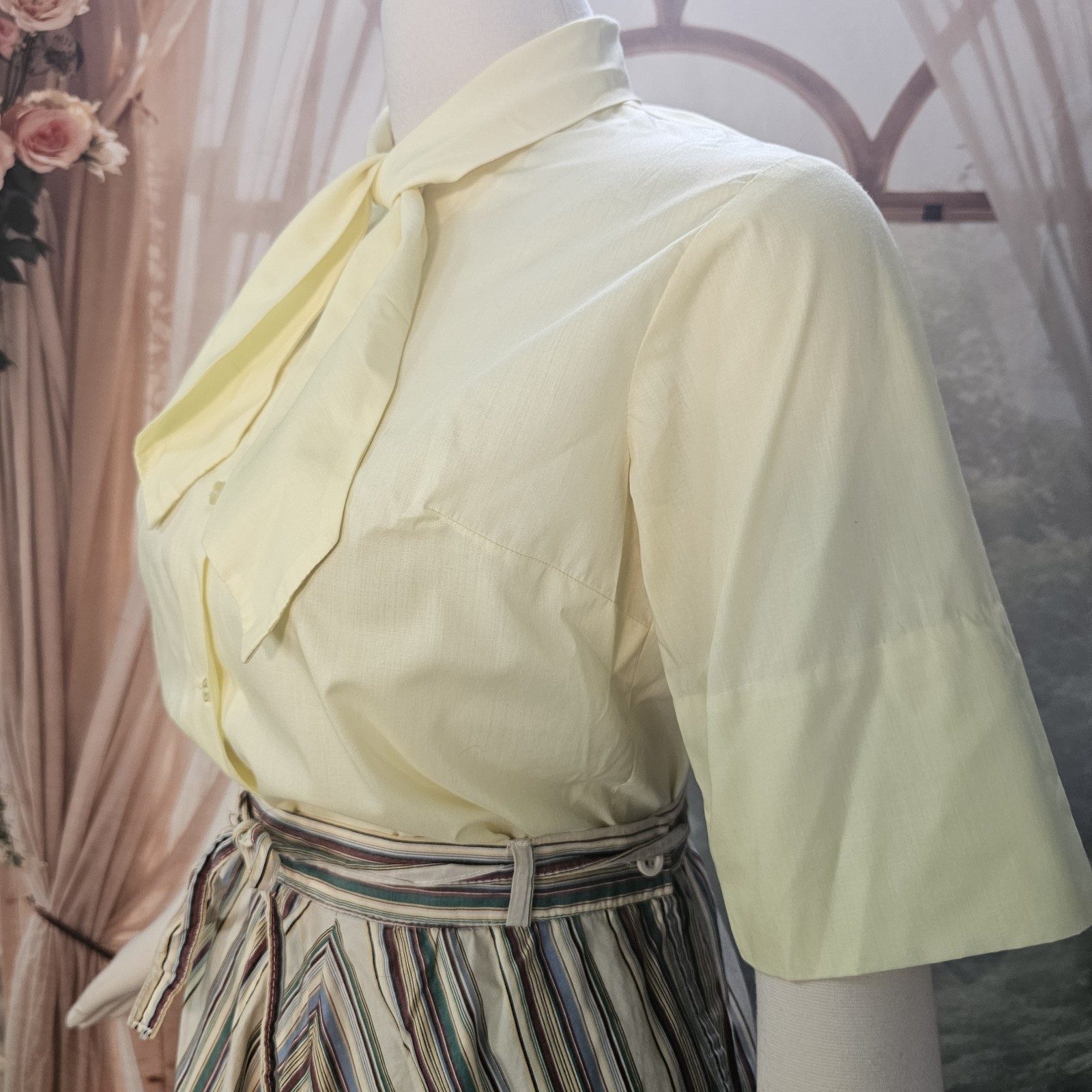 Vintage 1960’s Blouse Top Shirt Pale Yellow Short Sleeve Bow Tie Secretary