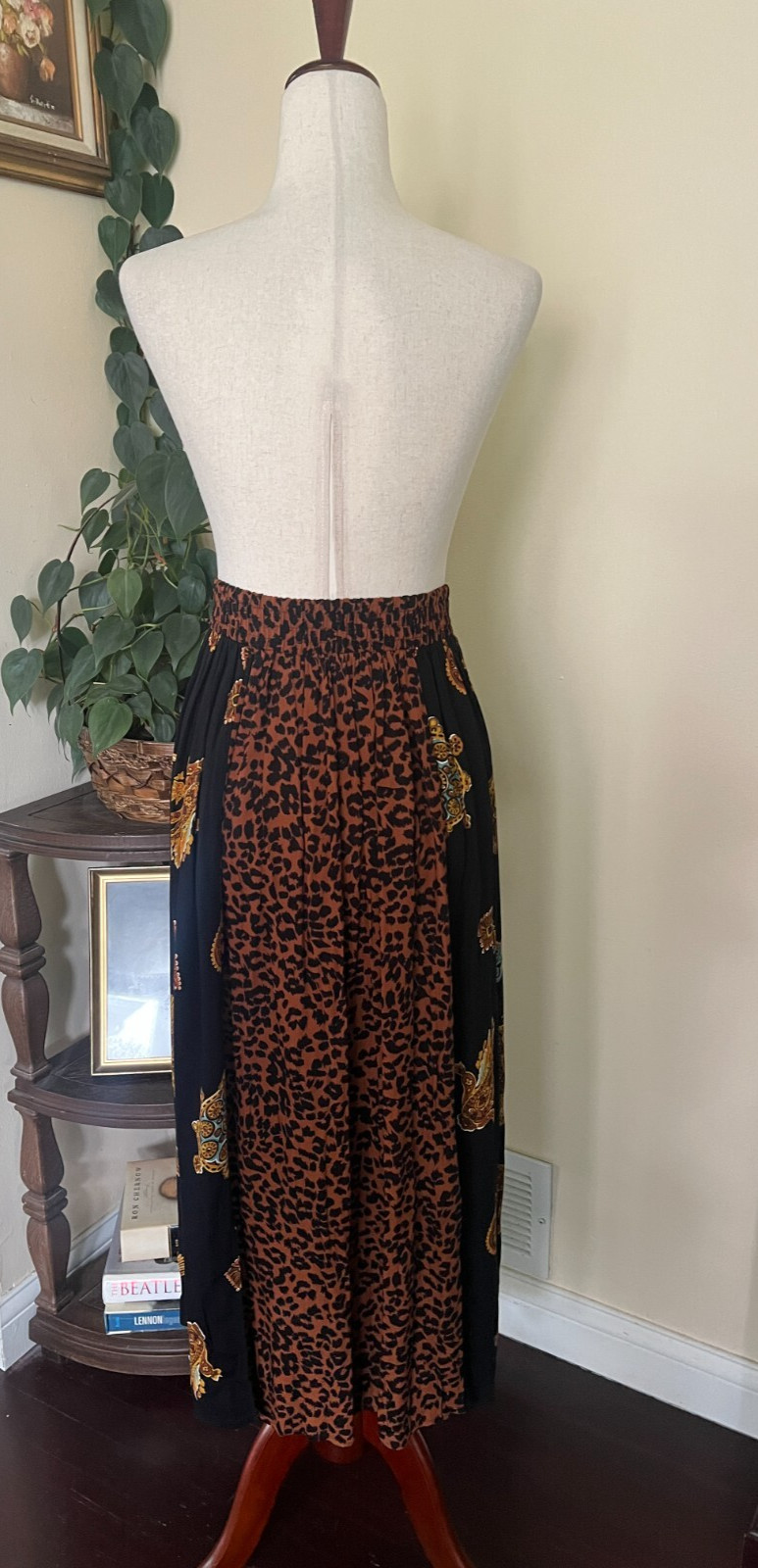 Vintage Ms Interpret New York Top and Skirt Set sz L Black Animal Print