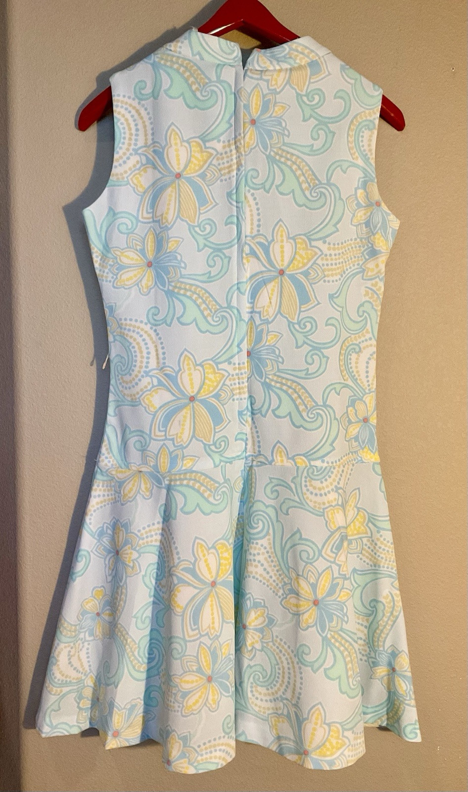 ‘It’s Better” Vintage Groovy 1970s Dress Polyester Double Knit Drop Waist Floral