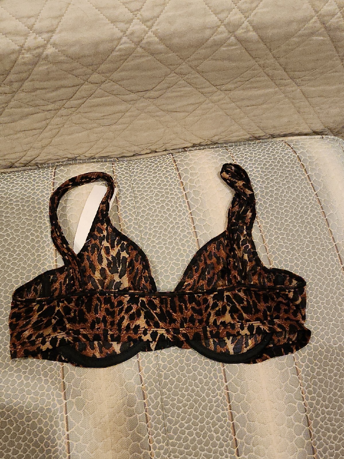 Vintage 80’s Sheer Nylon Fruit Of The Loom Animal Print Front Closure Bra NWT…