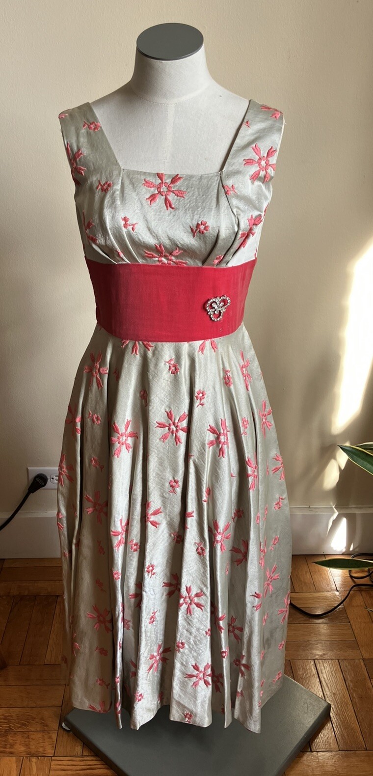 1950’s Party Dress Embroidered Celadon and Pink Vintage XS Fit and Flare $195