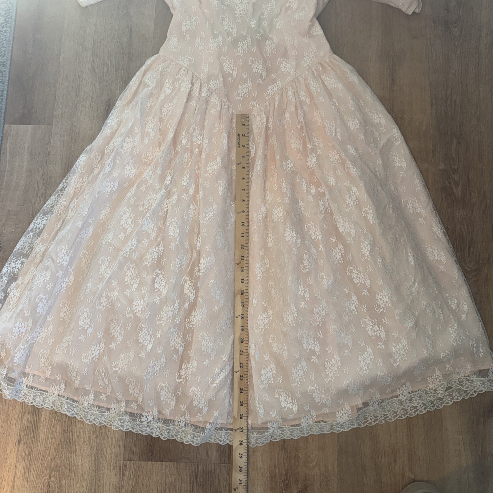 Vintage McCLINTOCK Peach Tea Dress Lace Floral Size 14 Cap Sleeve Open Back