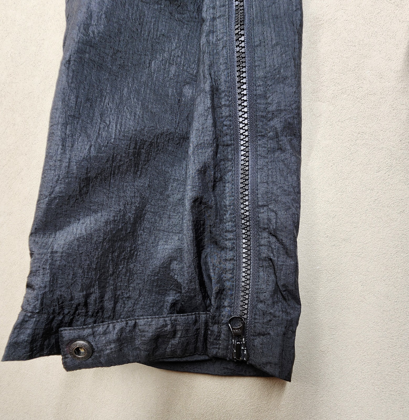 Helly Hansen Black Womens Windbreaker Medium Pants Vintage 90’s