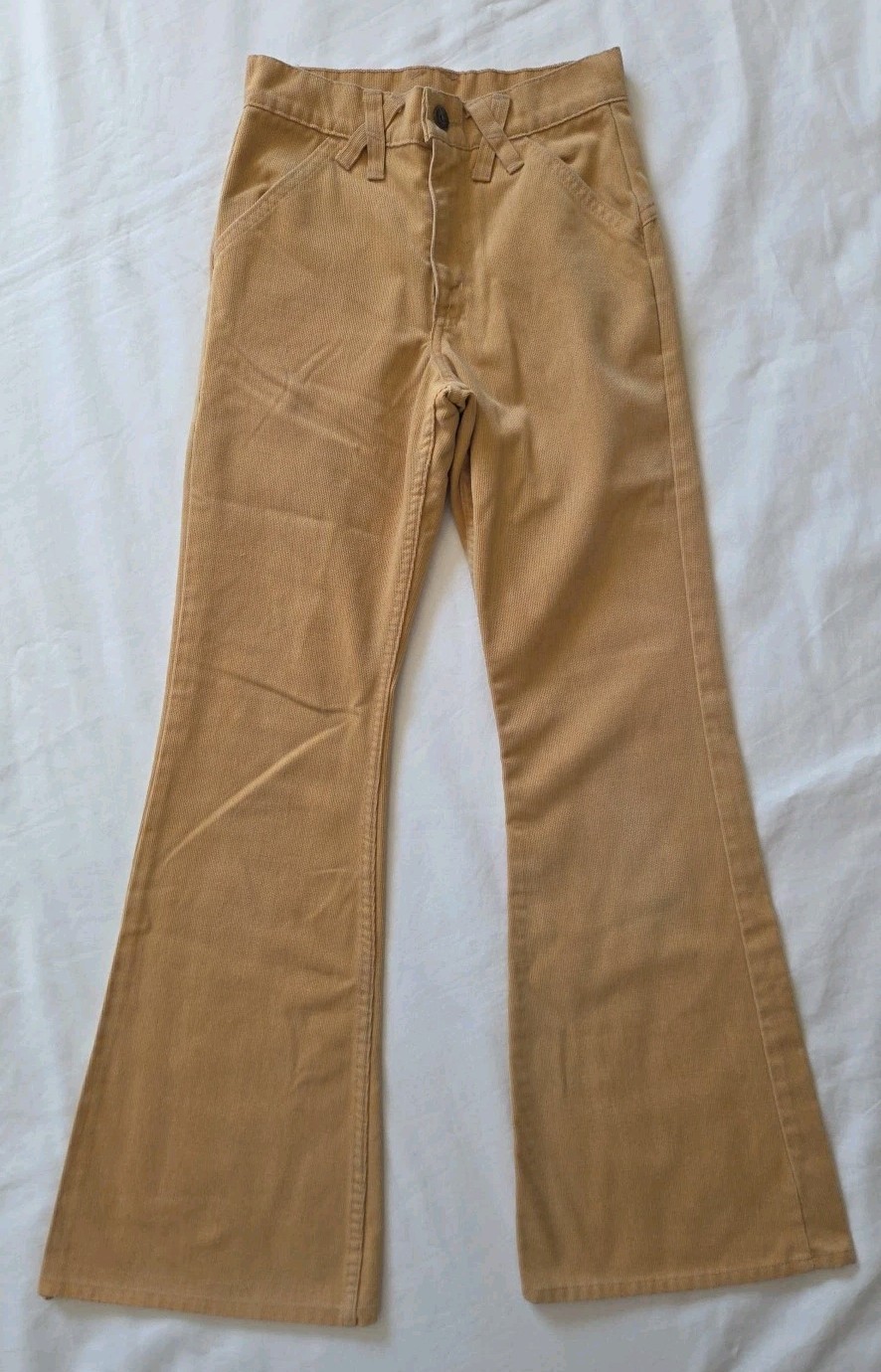 Vtg 1976 Levi’s 747 Student Bell Bottoms Tan Corduroy 24×29 EUC Talon 42 RARE