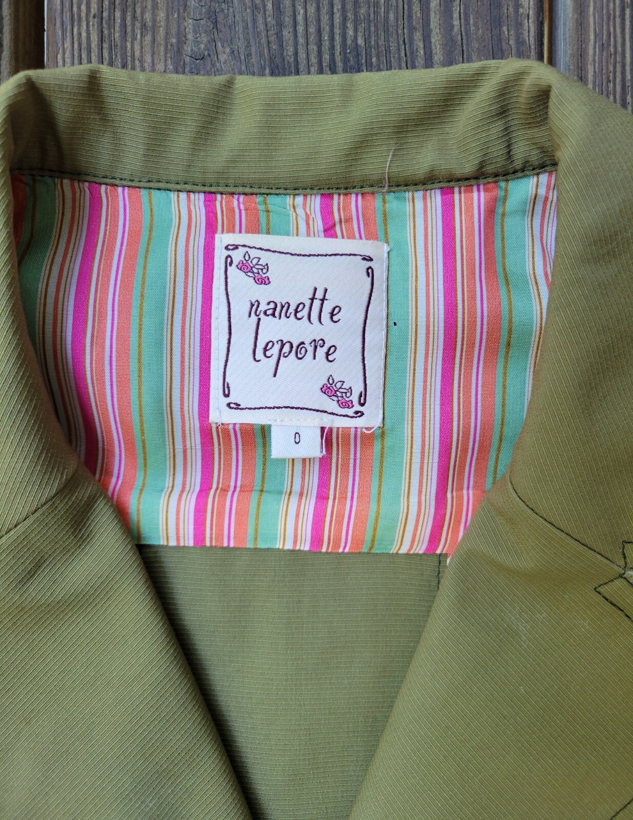Nanette Lepore vintage 00s military style olive green jacket belt big buttons 0