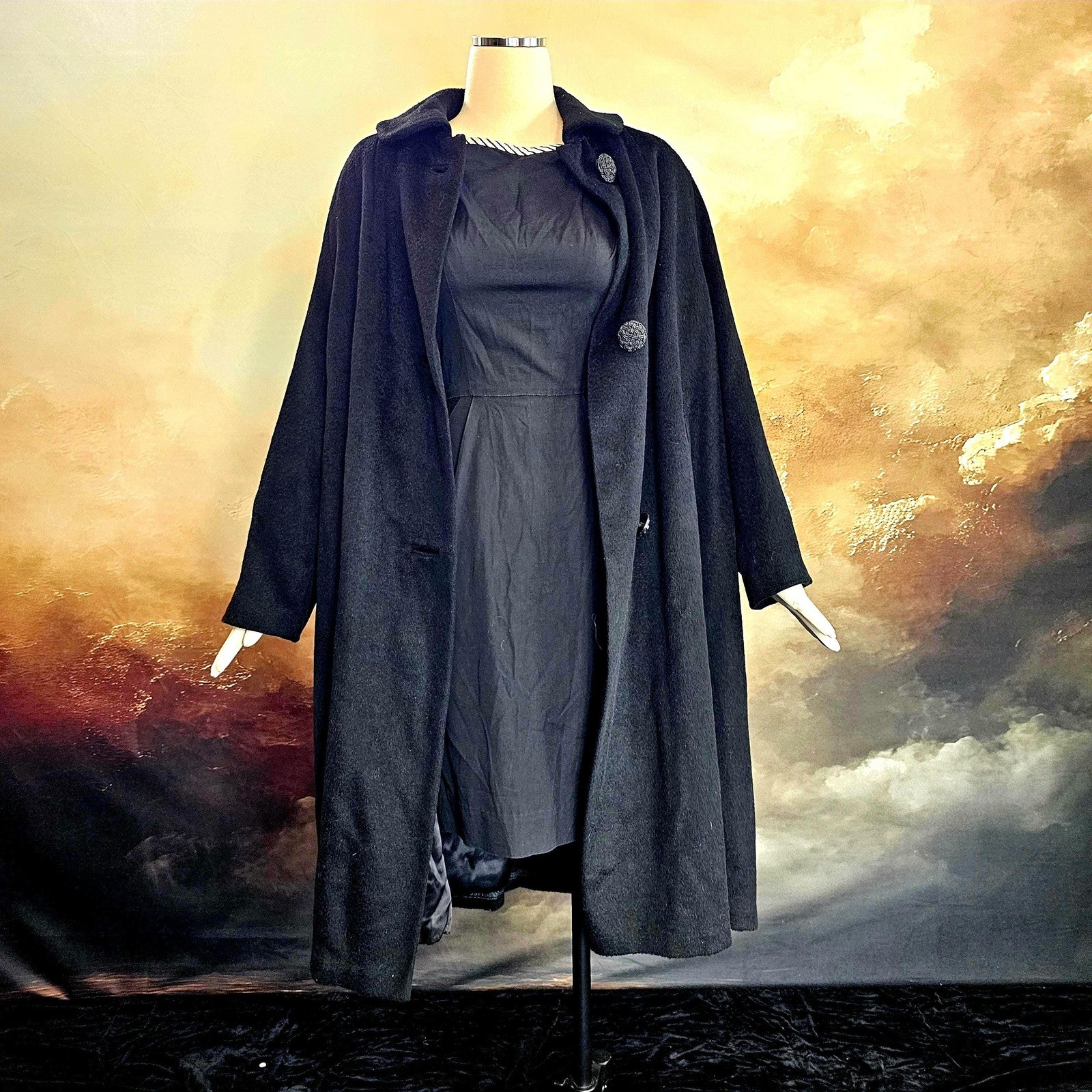 Vintage 1950s Swing Coat Jacket Black Wool Collar Buttons Pinup Rockabilly